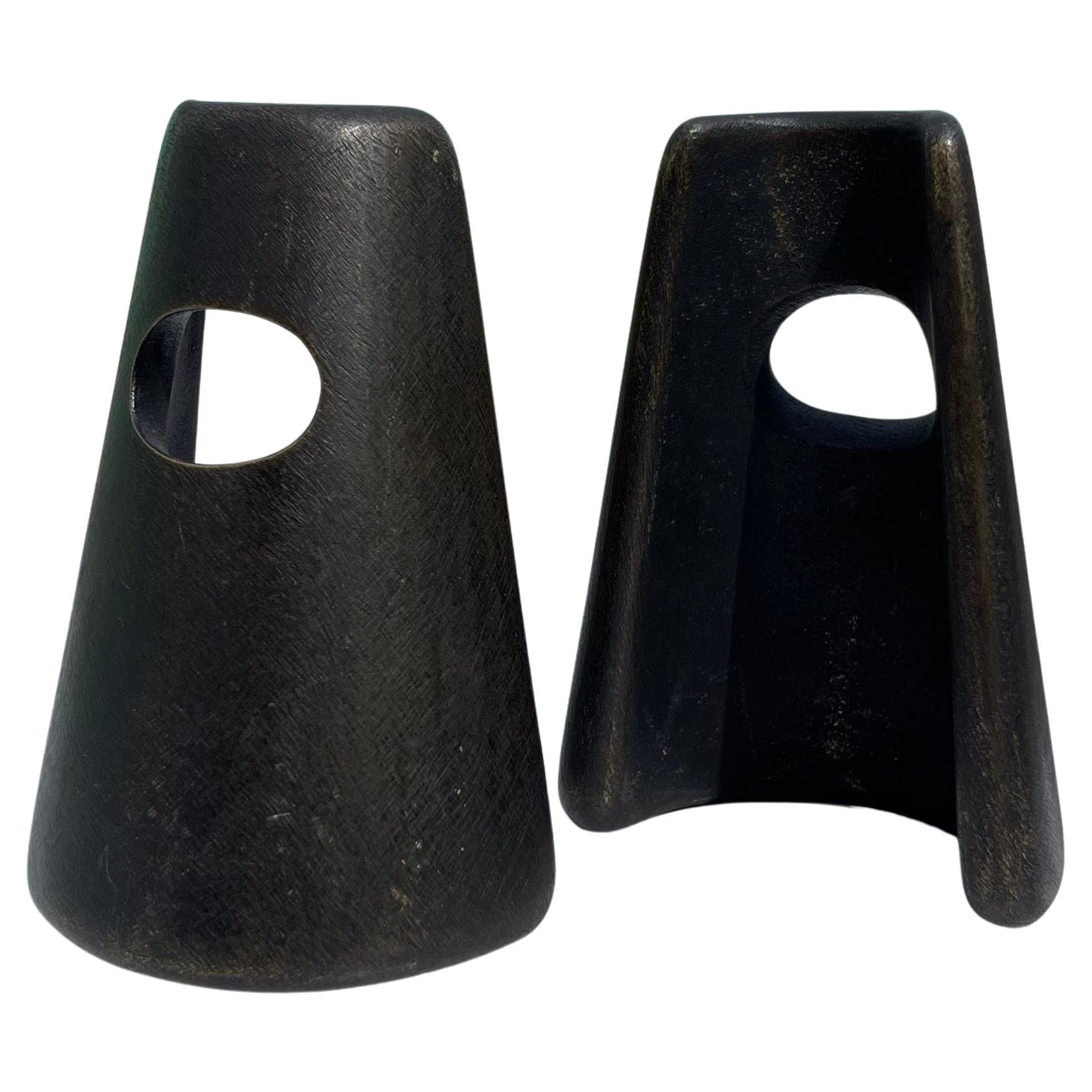 Carl Aubock 4843 Serre-livres modernistes en bronze patiné