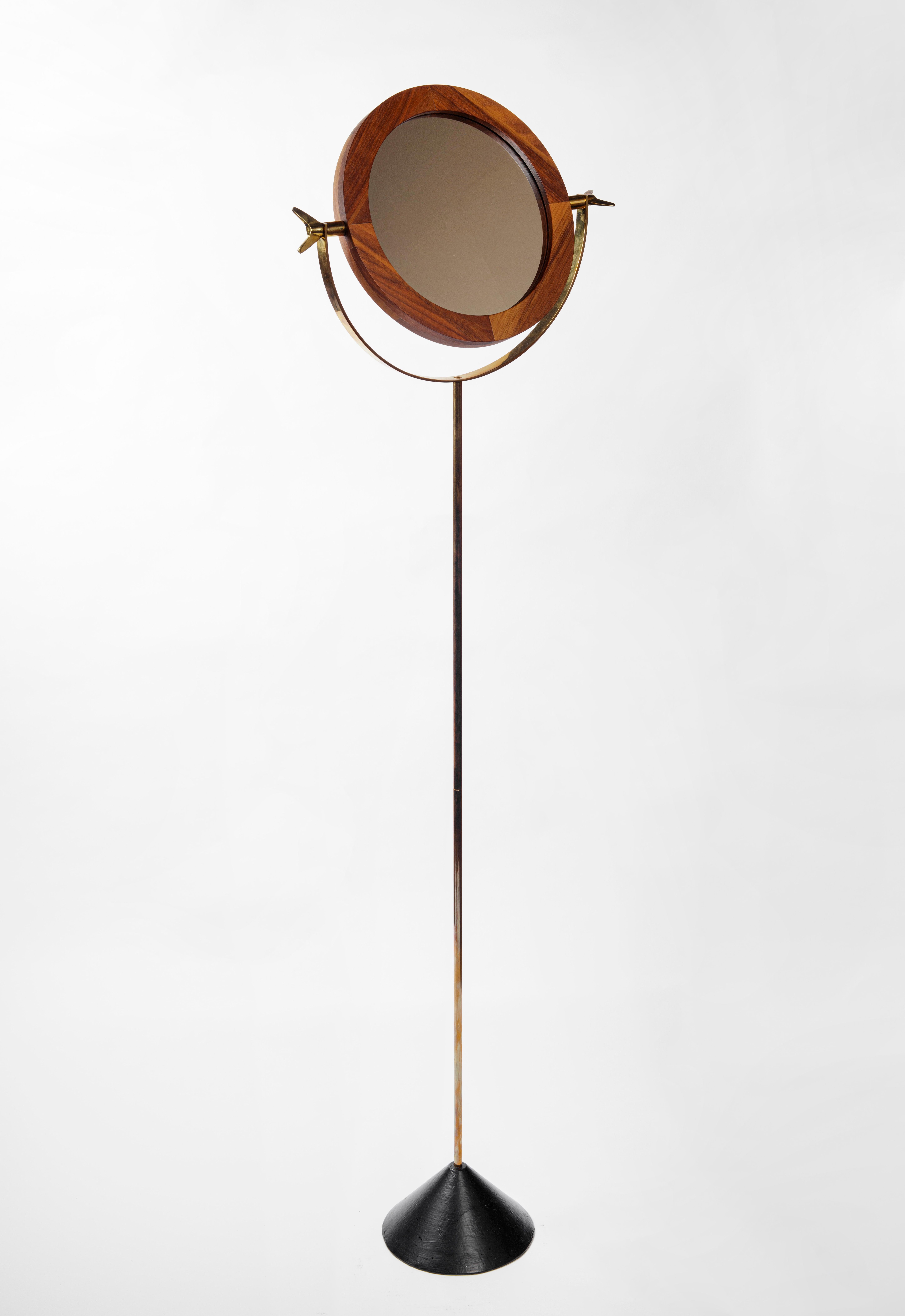 Carl Auböck #4959 Stehspiegel (Moderne der Mitte des Jahrhunderts) im Angebot
