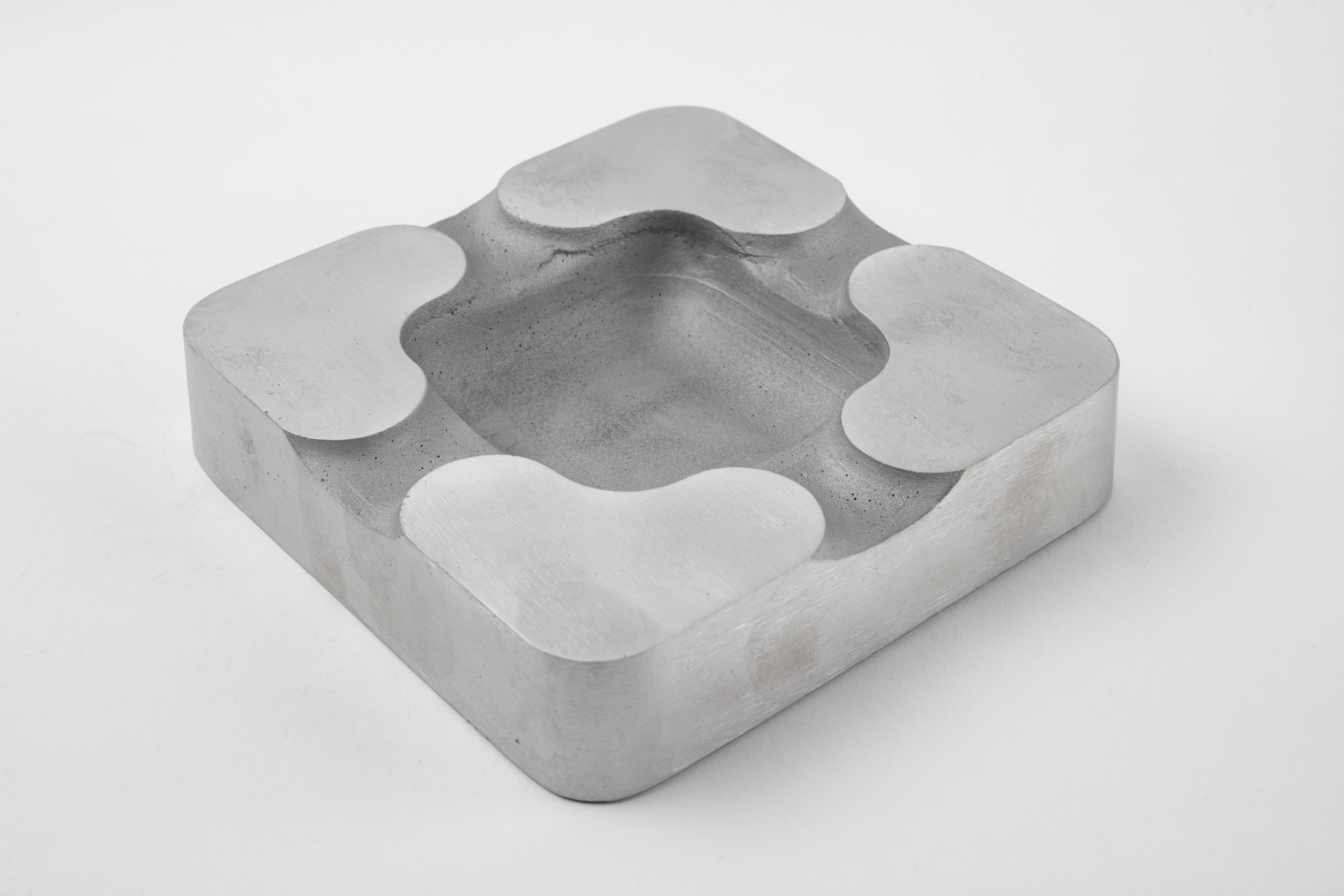 Carl Auböck #5556-2 Cendrier "Tune In", Autriche 2022 en vente