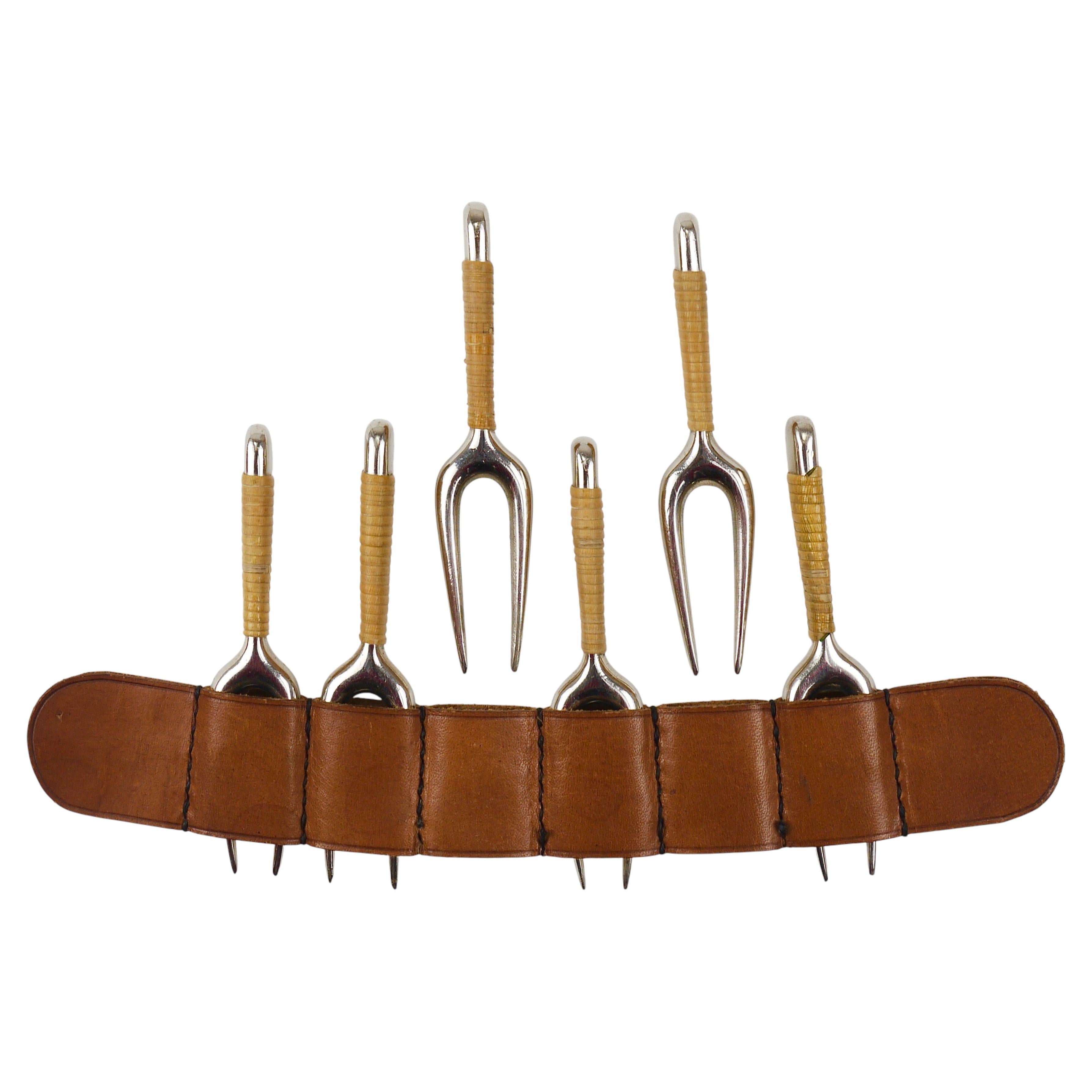 Carl Aubock 6 Forks with Leather Holder, Corn Cob Skewers #3679, Vienna, 1930s For Sale