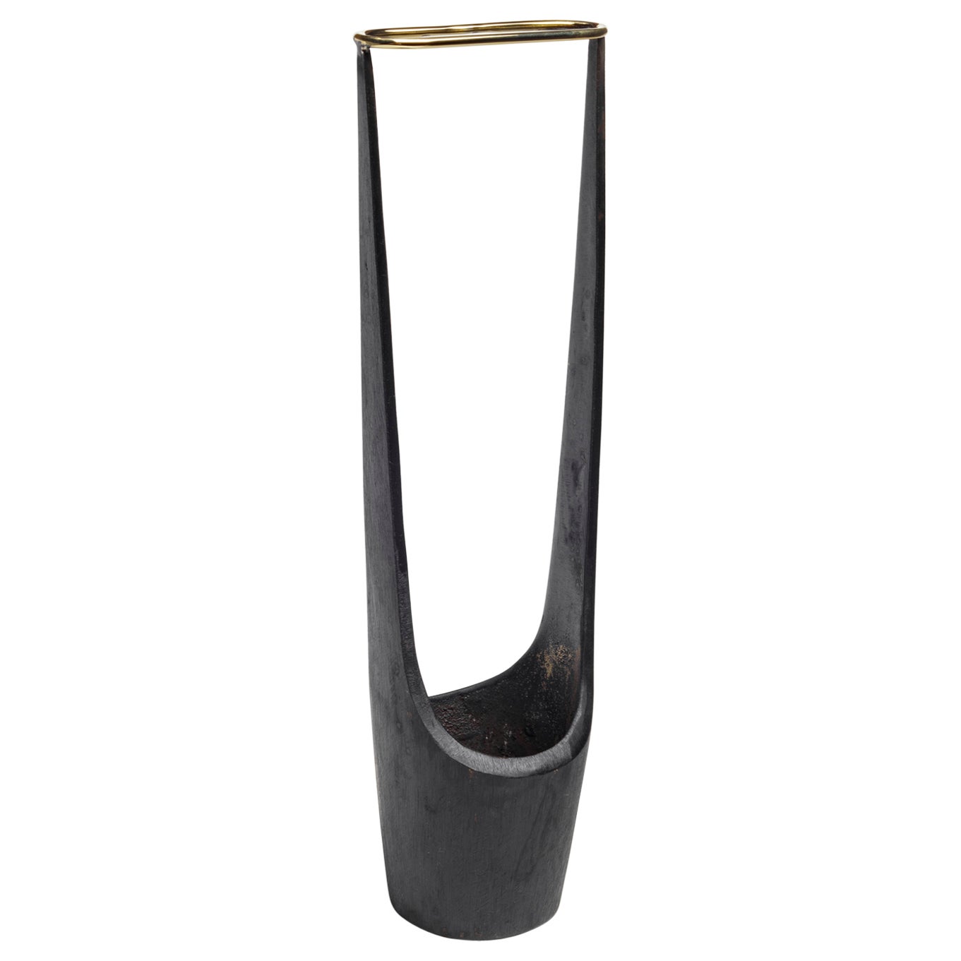 Carl Auböck #7228 Vase avec anneau, Autriche, 2022