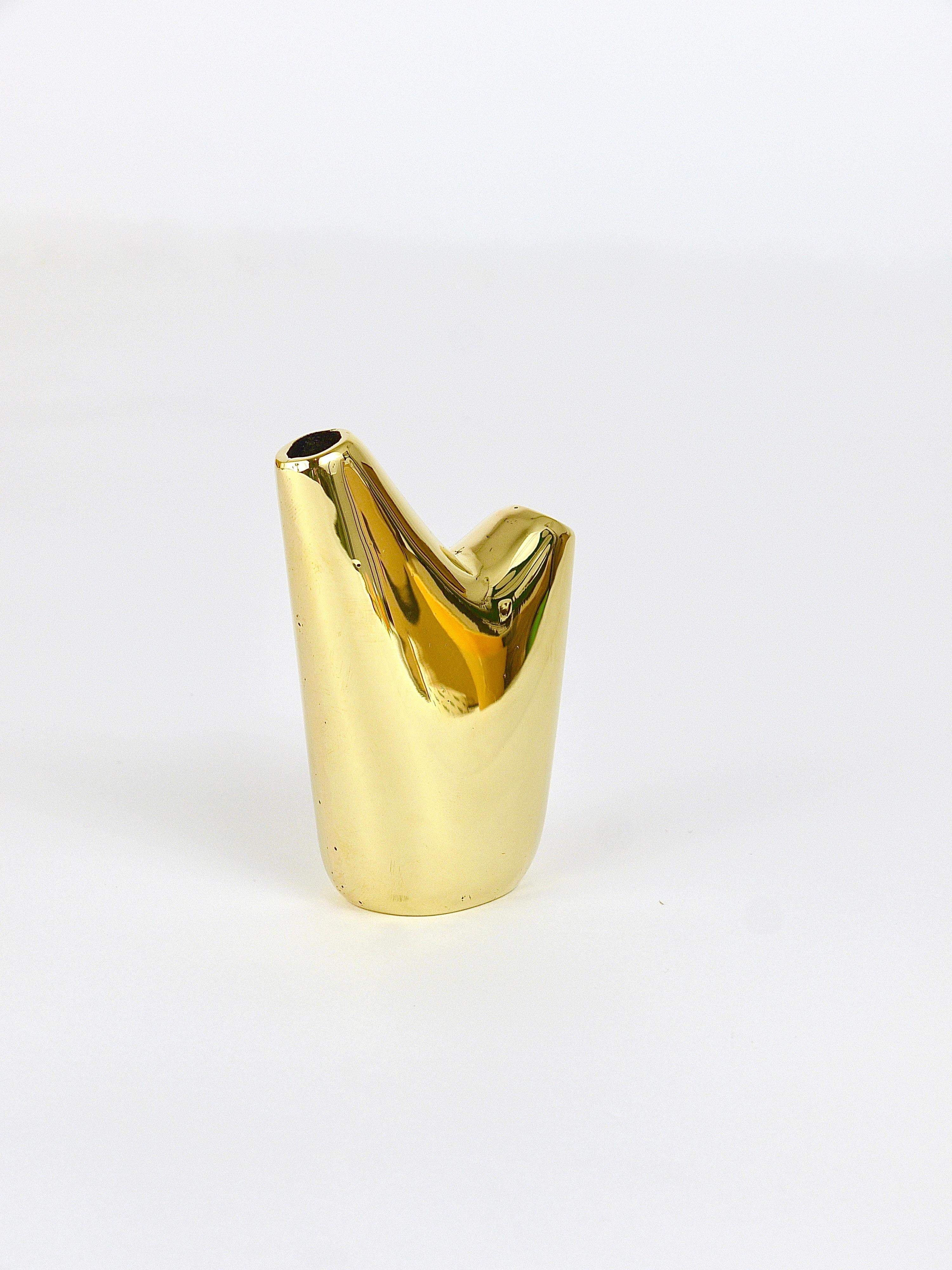 Carl Auböck Aorta Vase, Polished Brass, Austria For Sale 2