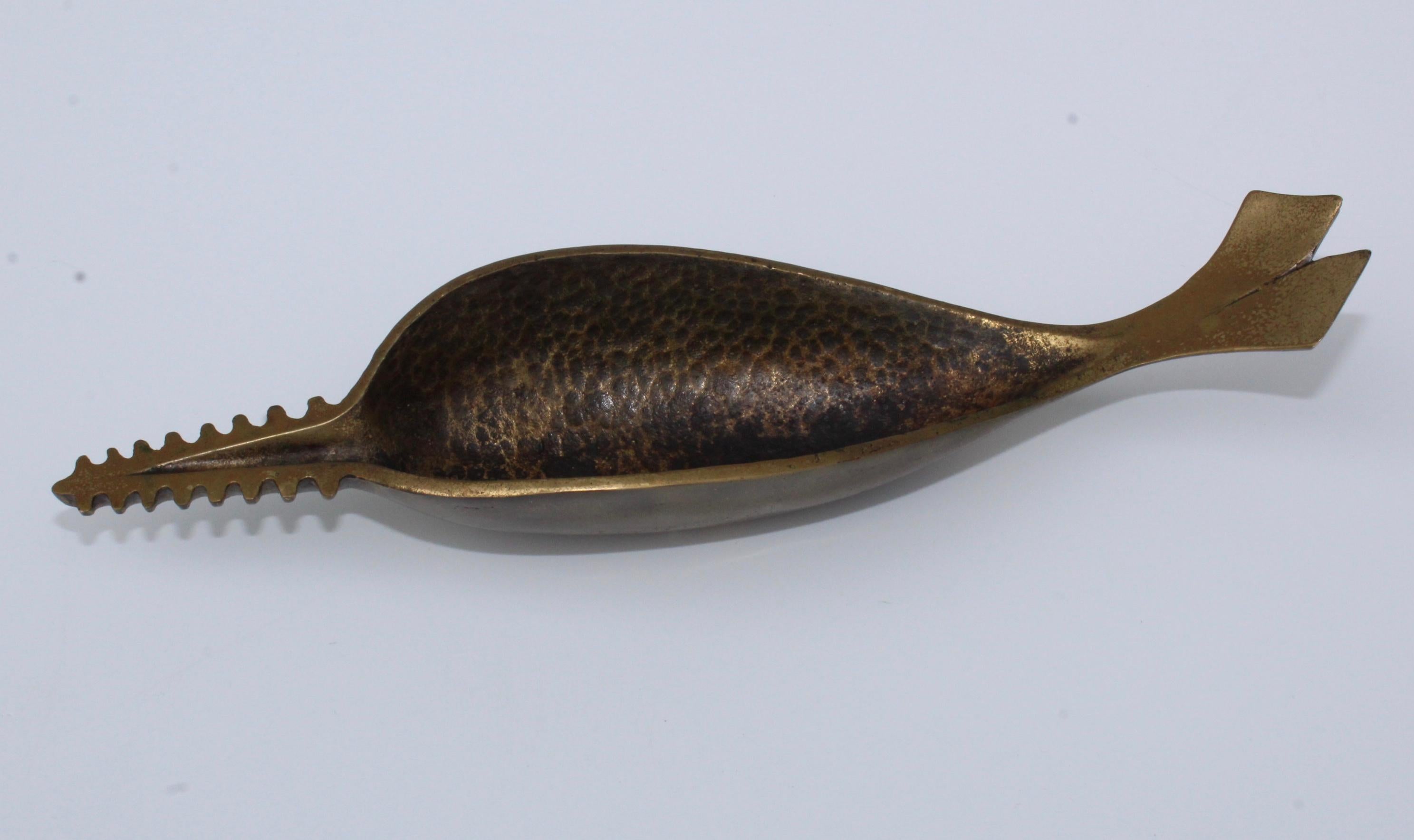 Carl Auböck Attributed Brass Fish Ashtray 10
