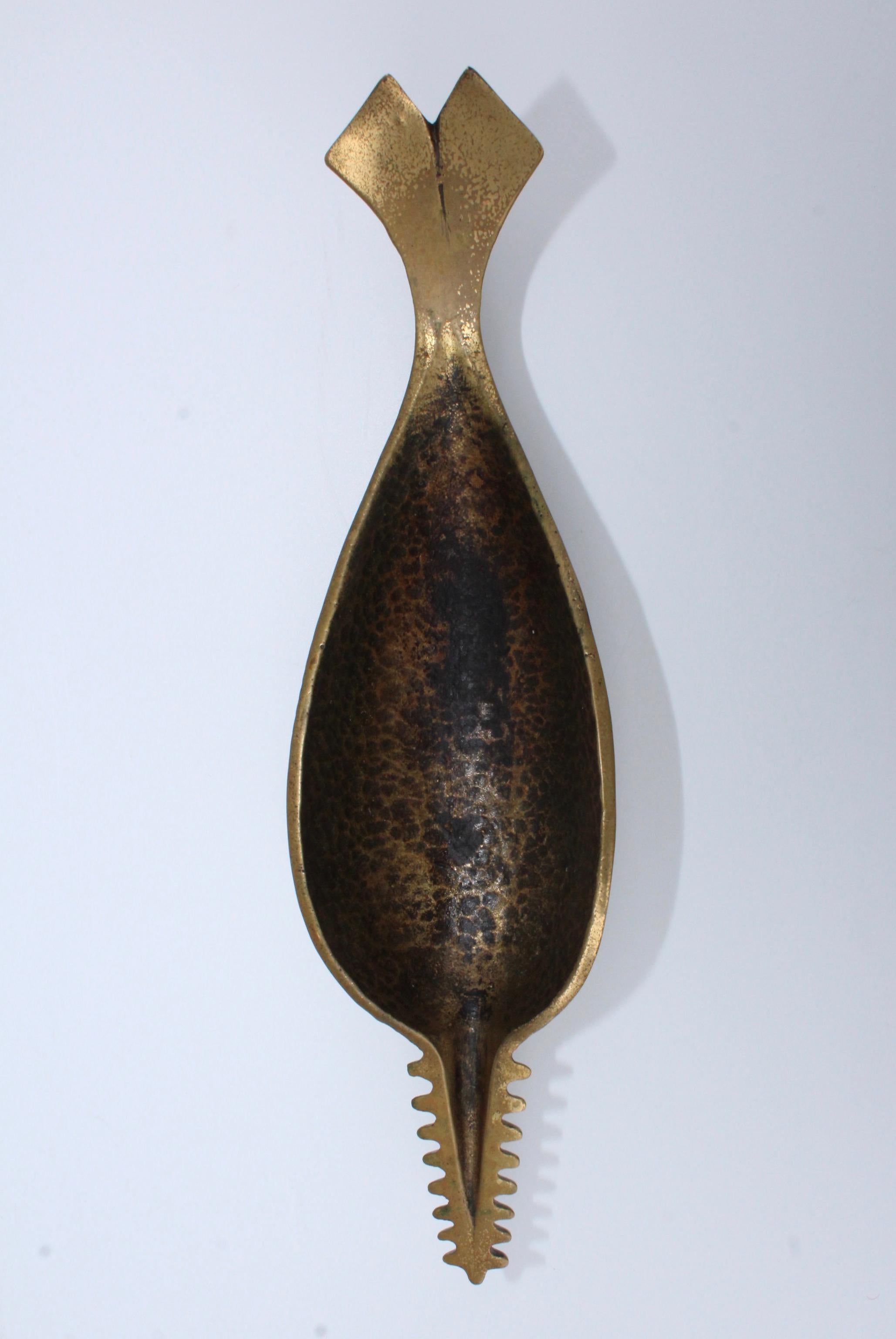 Carl Auböck Attributed Brass Fish Ashtray In Good Condition In New York, NY