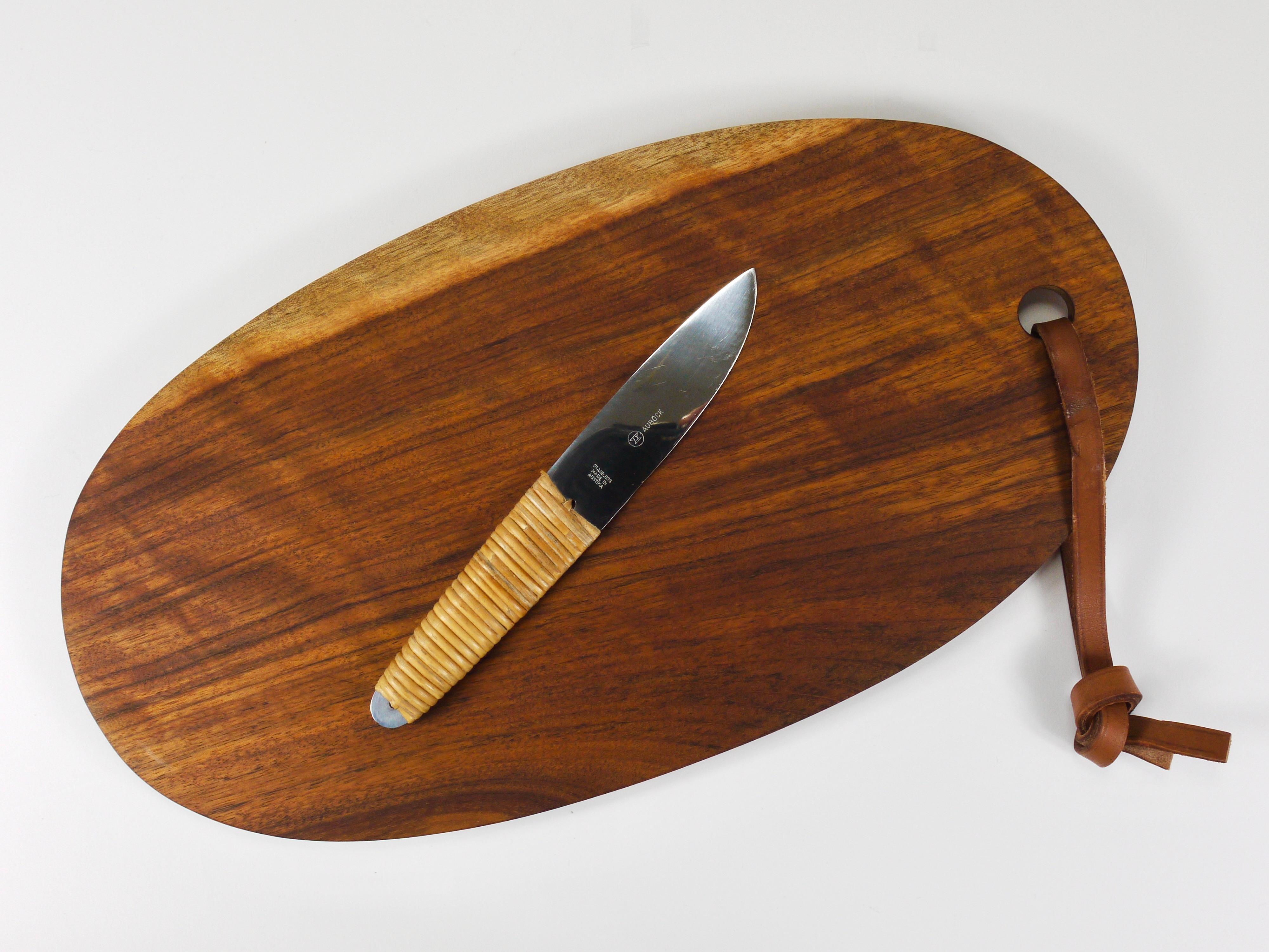 Carl Aubock Big Cutting Board with Amboss Knife, Wicker Handle, Walnut, Leather For Sale 3