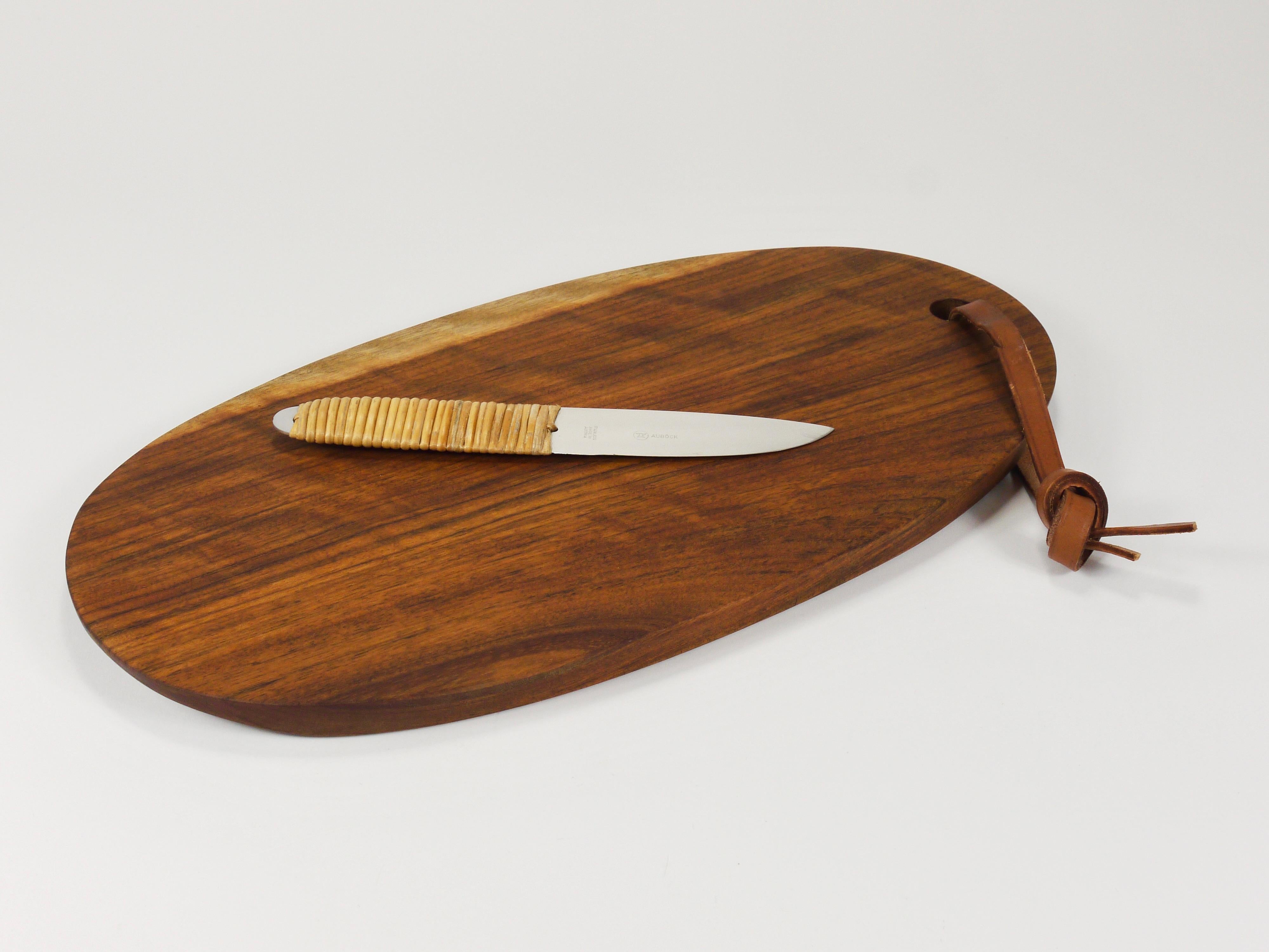 Carl Aubock Big Cutting Board with Amboss Knife, Wicker Handle, Walnut, Leather For Sale 7