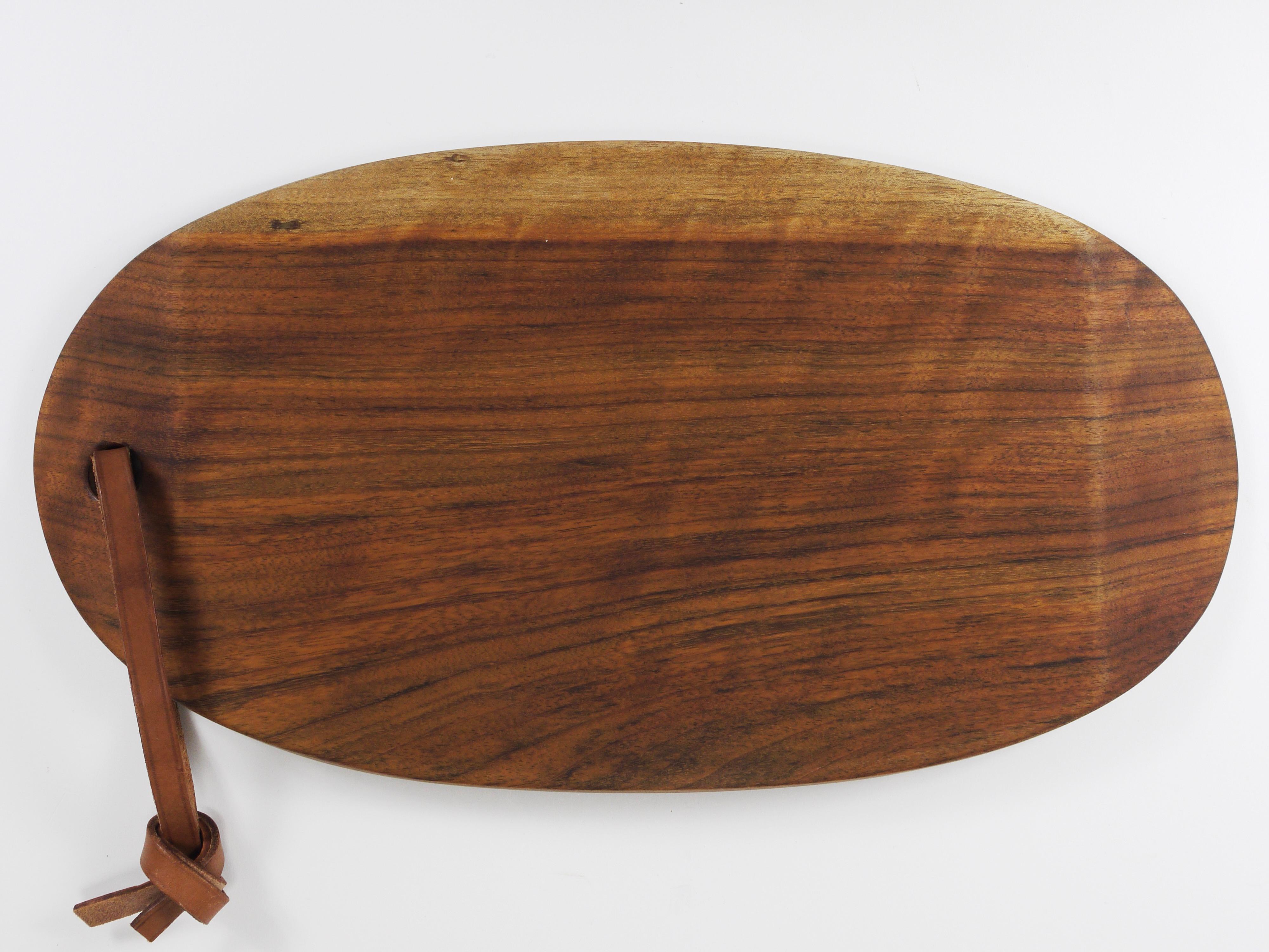 Carl Aubock Big Cutting Board with Amboss Knife, Wicker Handle, Walnut, Leather For Sale 9