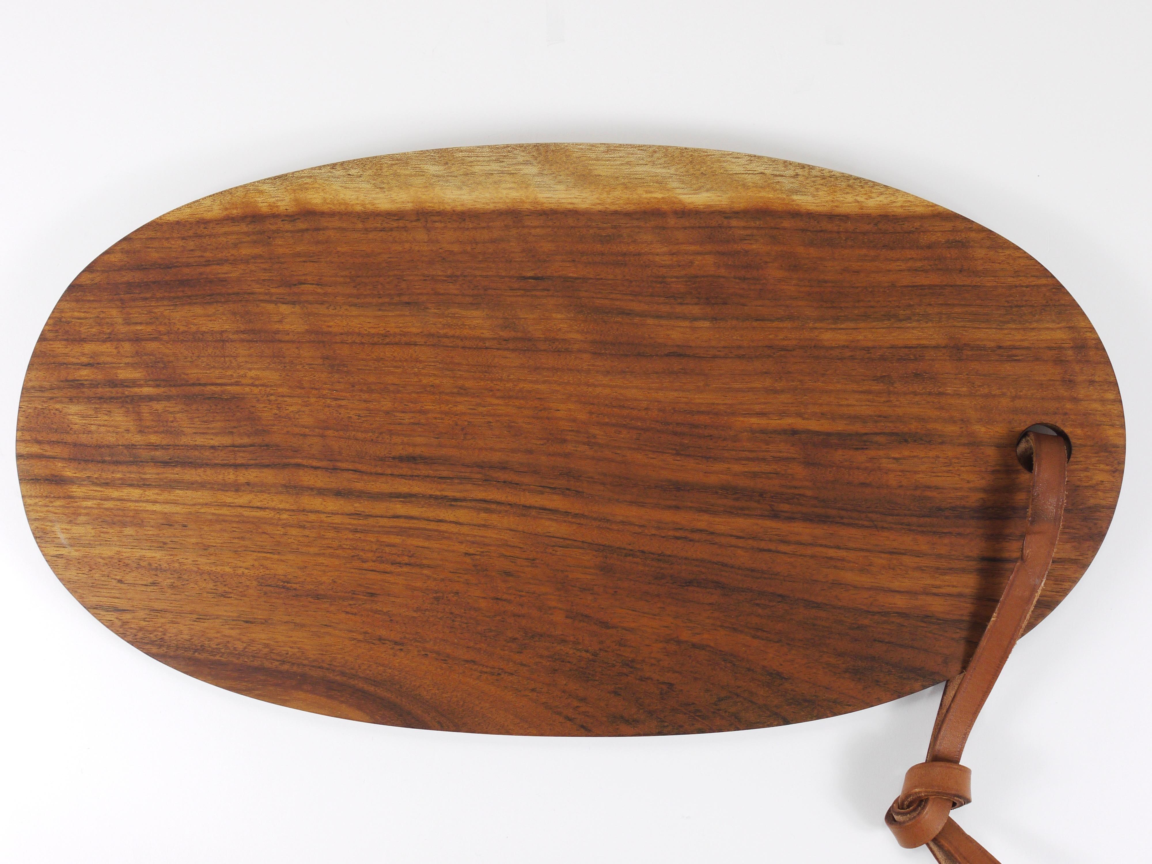 Carl Aubock Big Cutting Board with Amboss Knife, Wicker Handle, Walnut, Leather For Sale 11