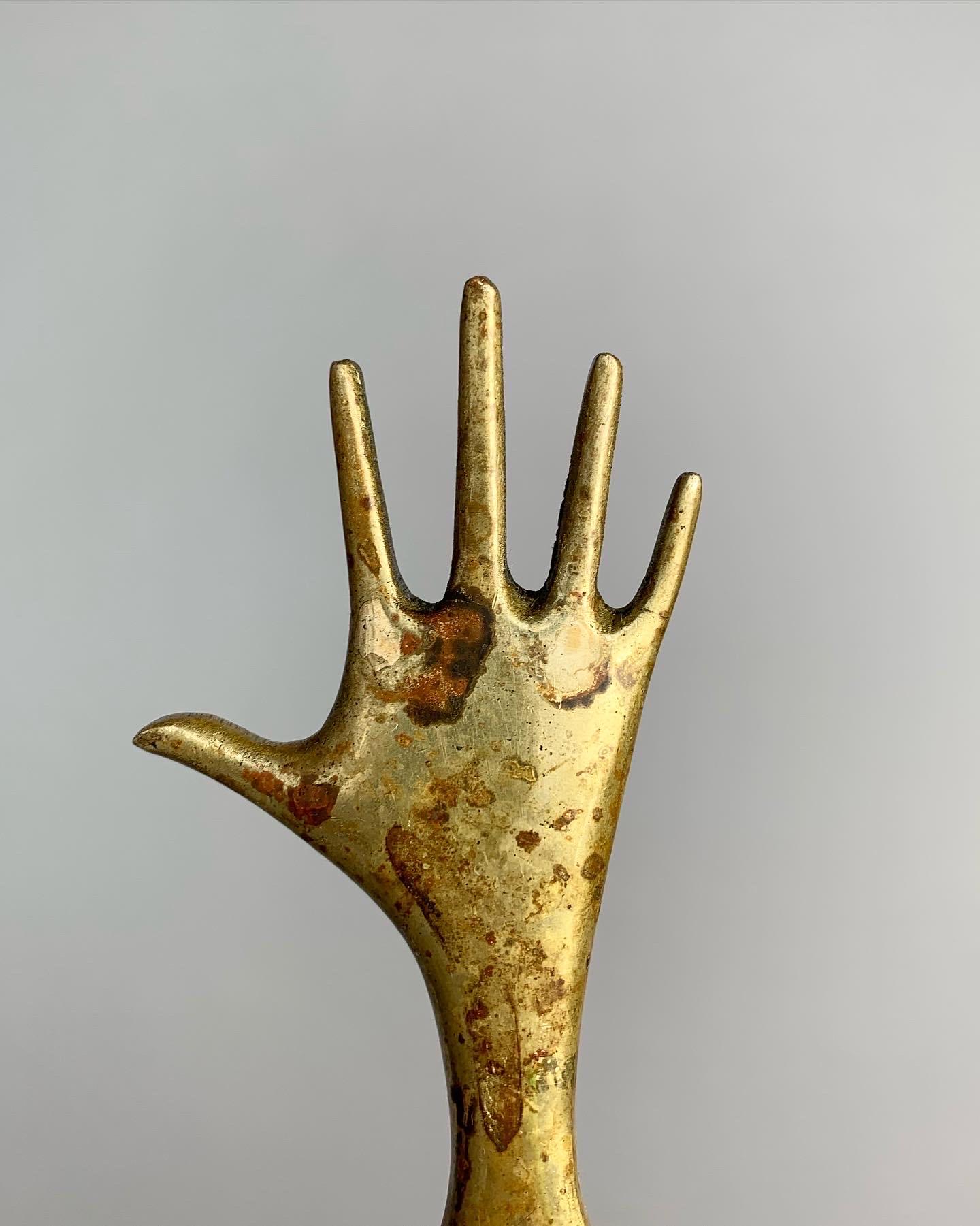 Carl Auböck Bottle Opener Hand Brass Mid-Century Austria Design, 1950s In Good Condition In Basel, BS