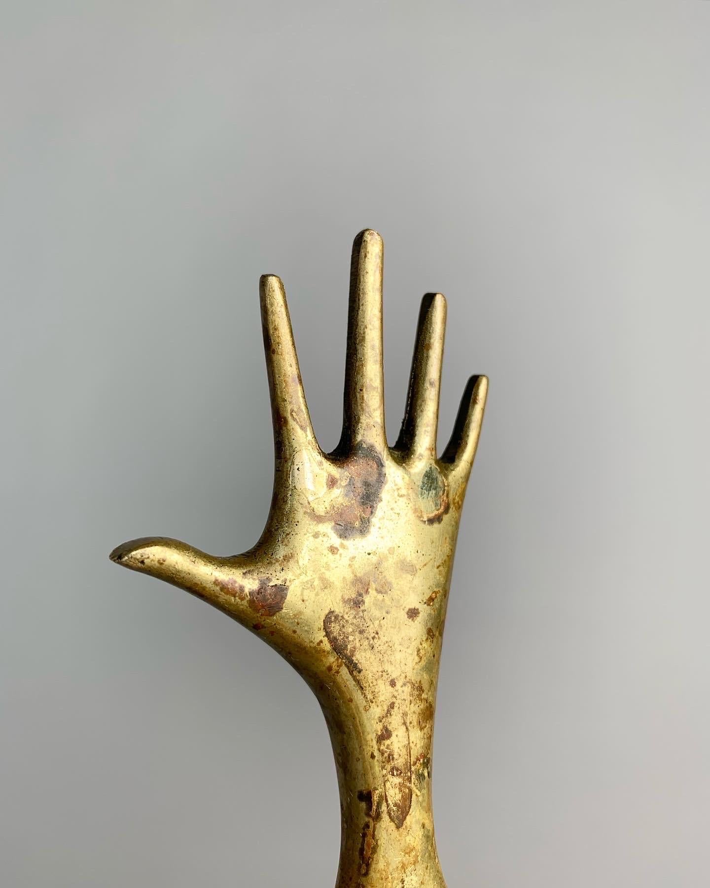 Mid-20th Century Carl Auböck Bottle Opener Hand Brass Mid-Century Austria Design, 1950s