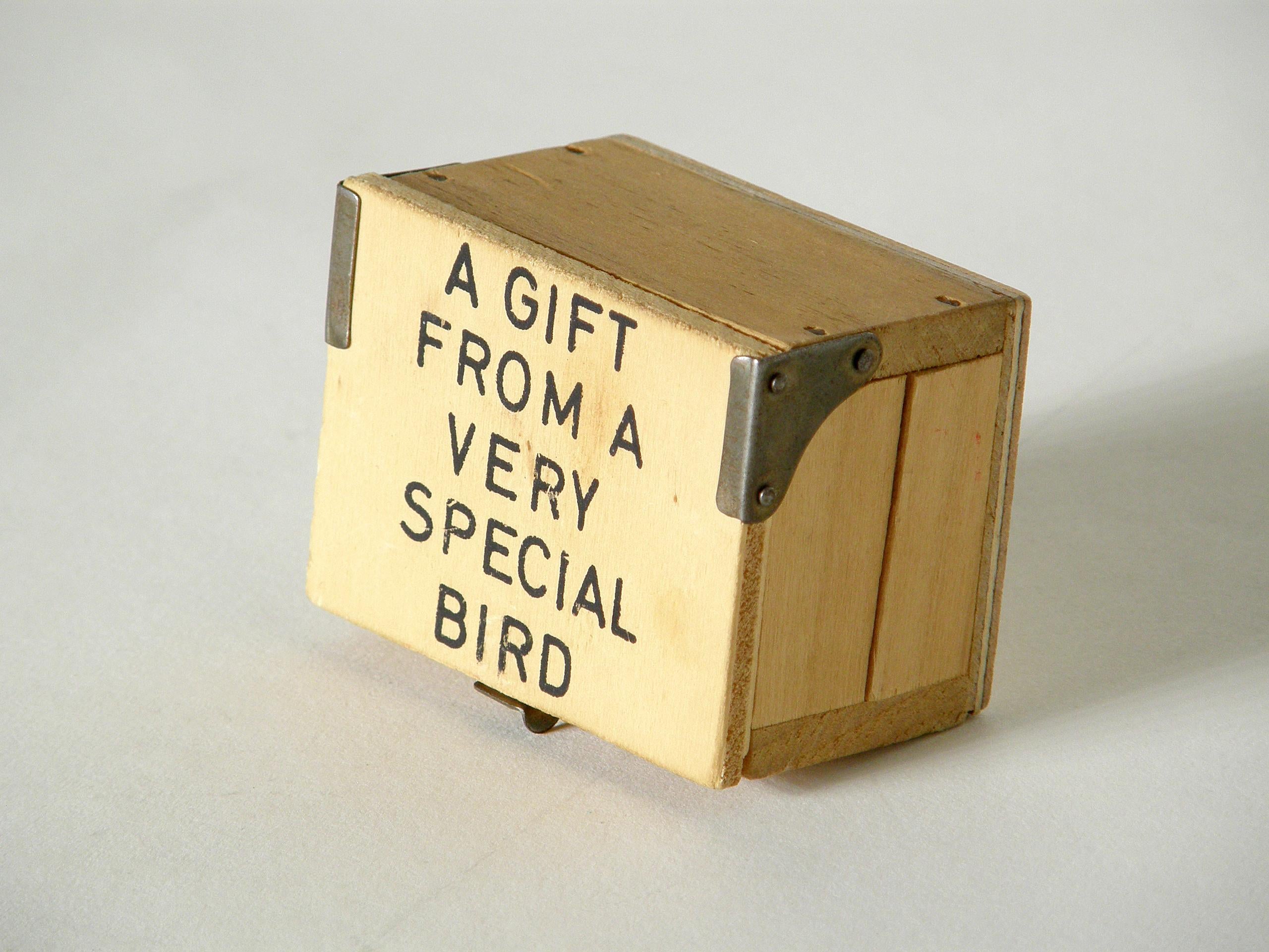Mid-20th Century Carl Auböck Brass Bird Egg Paperweight in Wooden Gift Crate Austria, 1950s