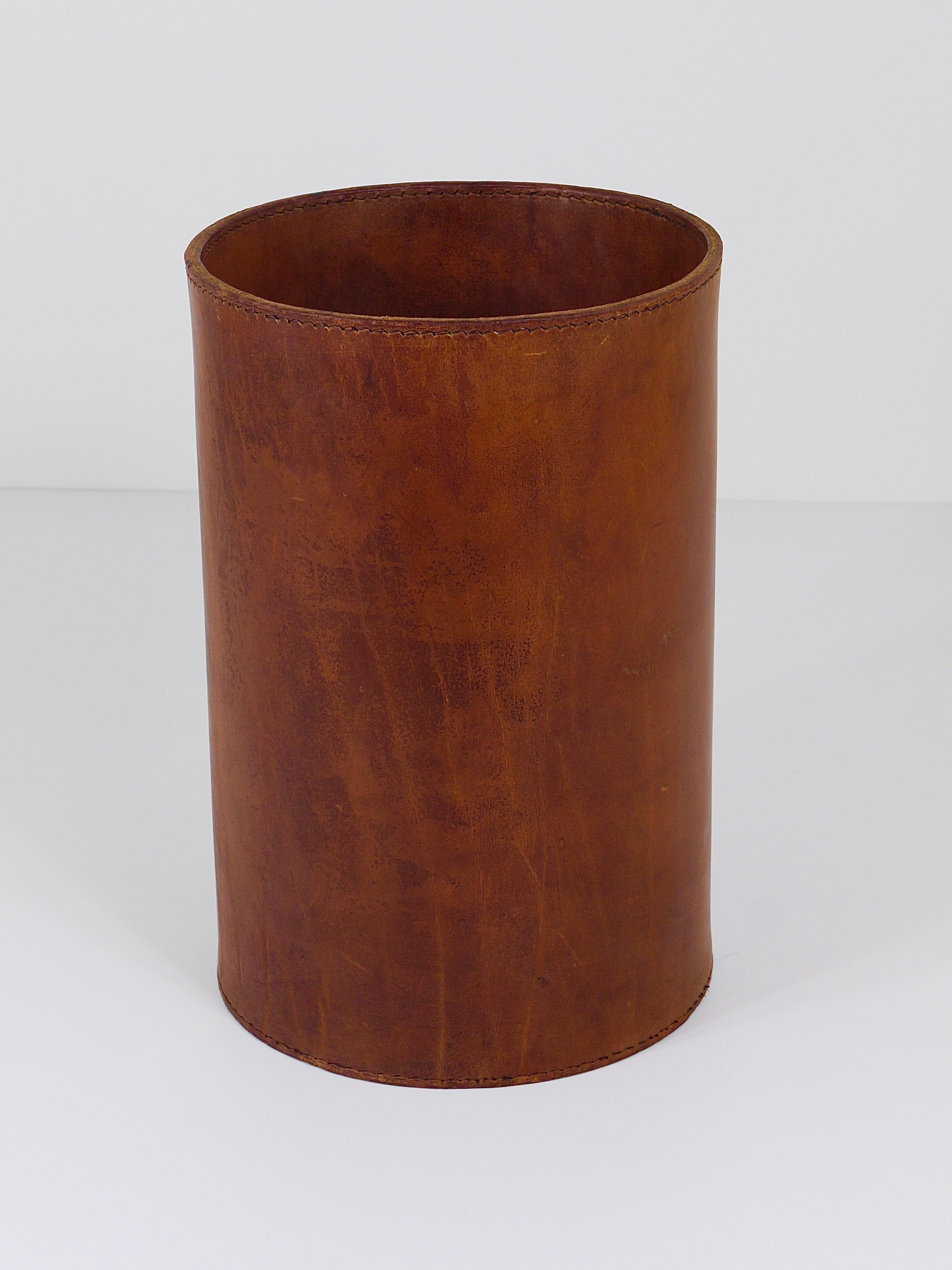 Carl Auböck Brown Tan Leather Wastepaper Basket / Paper Bin, Austria, 1950s 11
