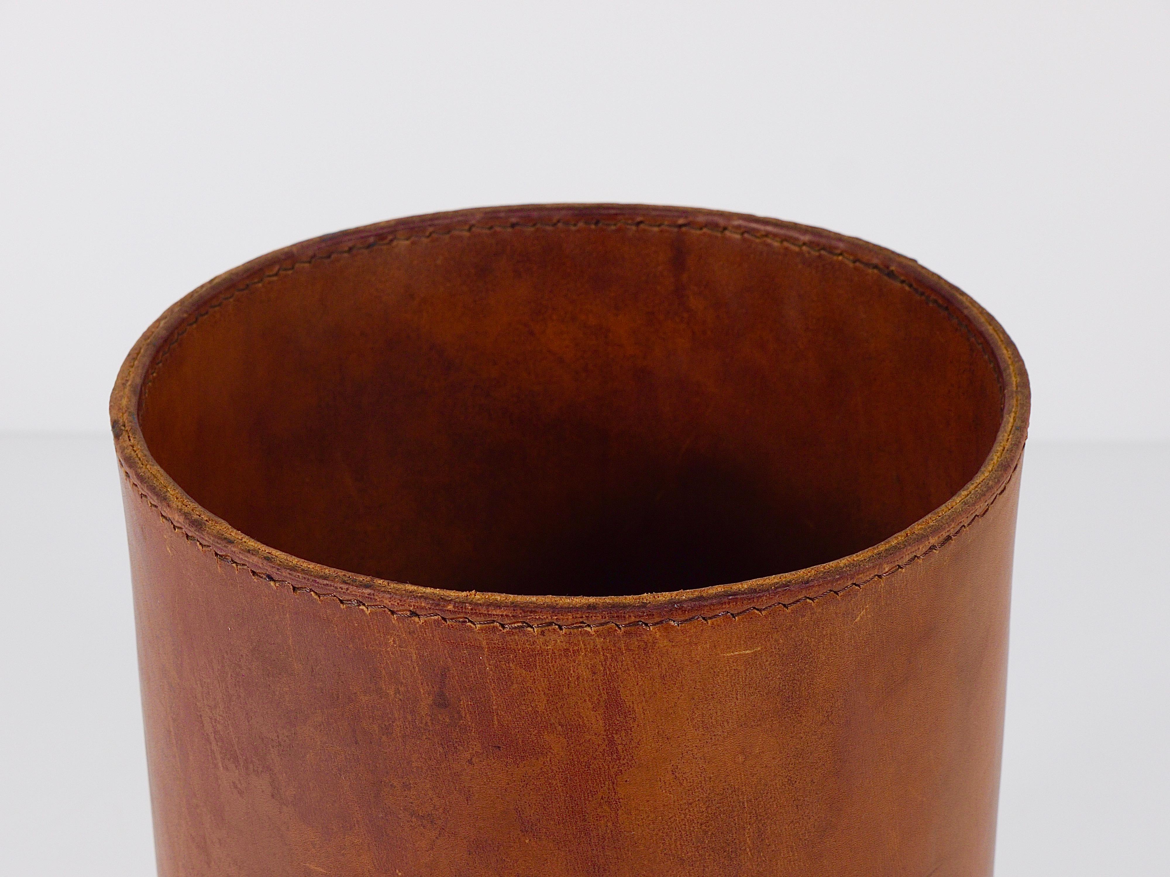 Carl Auböck Brown Tan Leather Wastepaper Basket / Paper Bin, Austria, 1950s 12