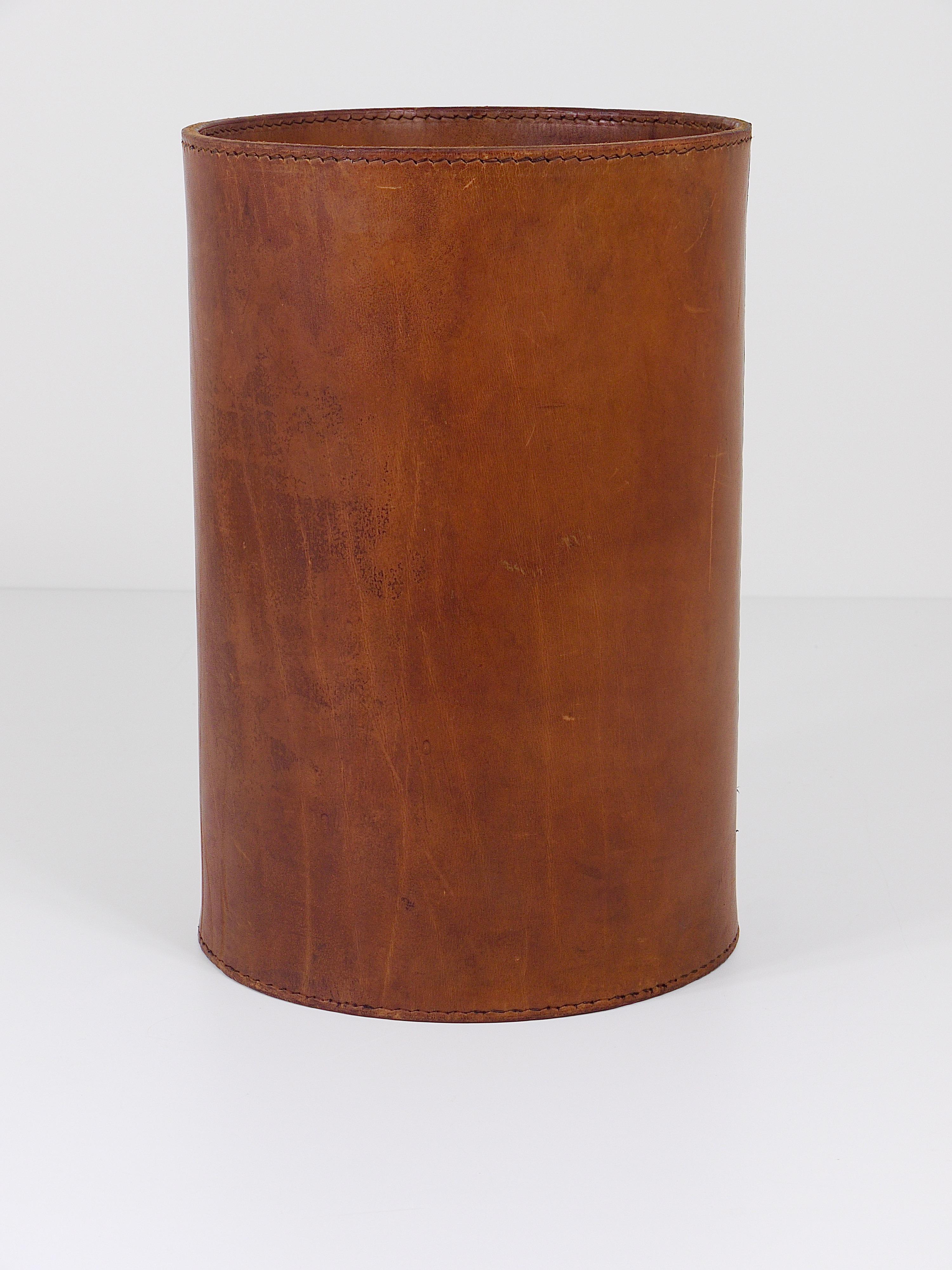 Carl Auböck Brown Tan Leather Wastepaper Basket / Paper Bin, Austria, 1950s 1