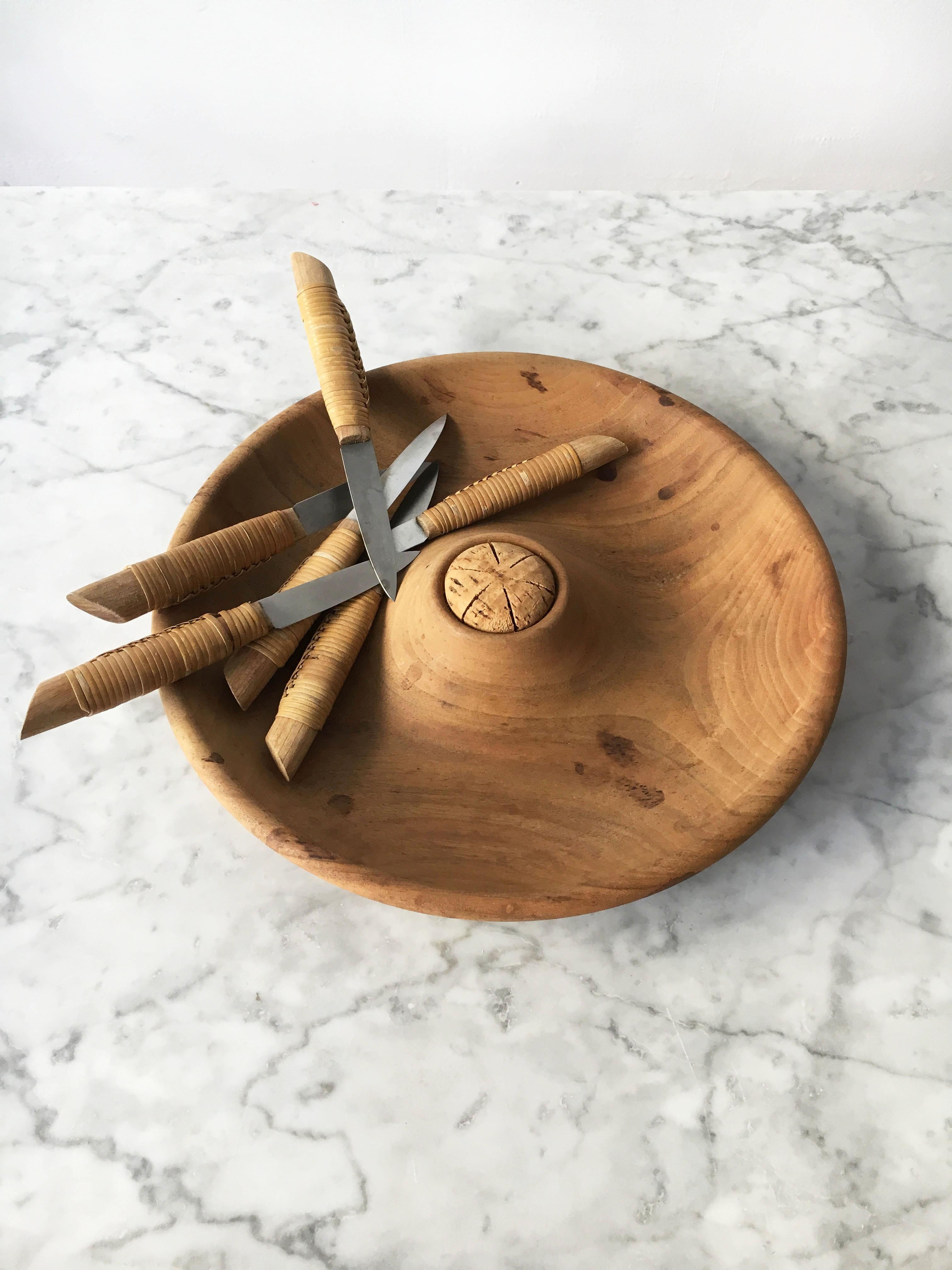 Carl Auböck Carved Walnut Fruit Bowl and Knife Set Model '4640', Austria, 1950 3