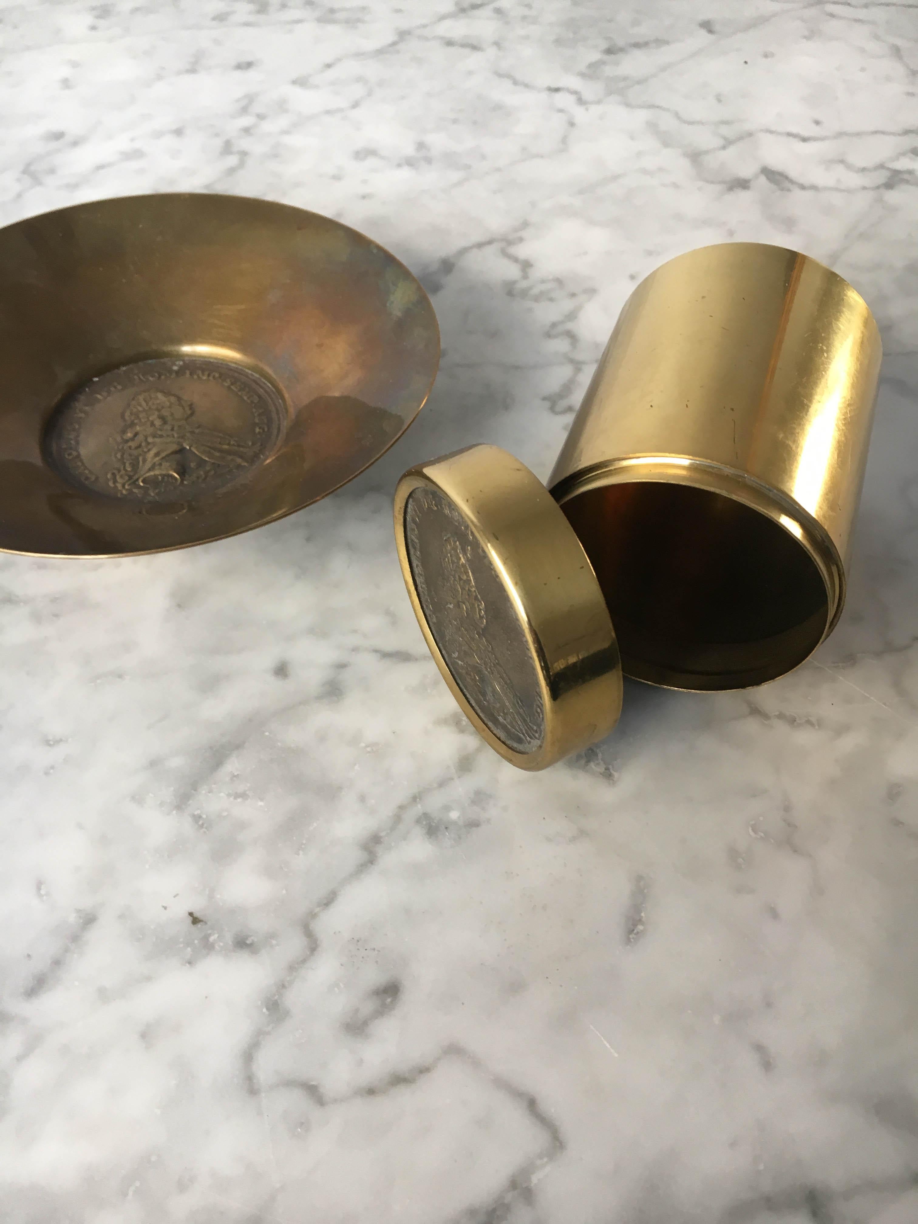 Carl Auböck Cylindrical Brass Pot Cigarette Box and Ashtray, Austria, 1950s For Sale 3