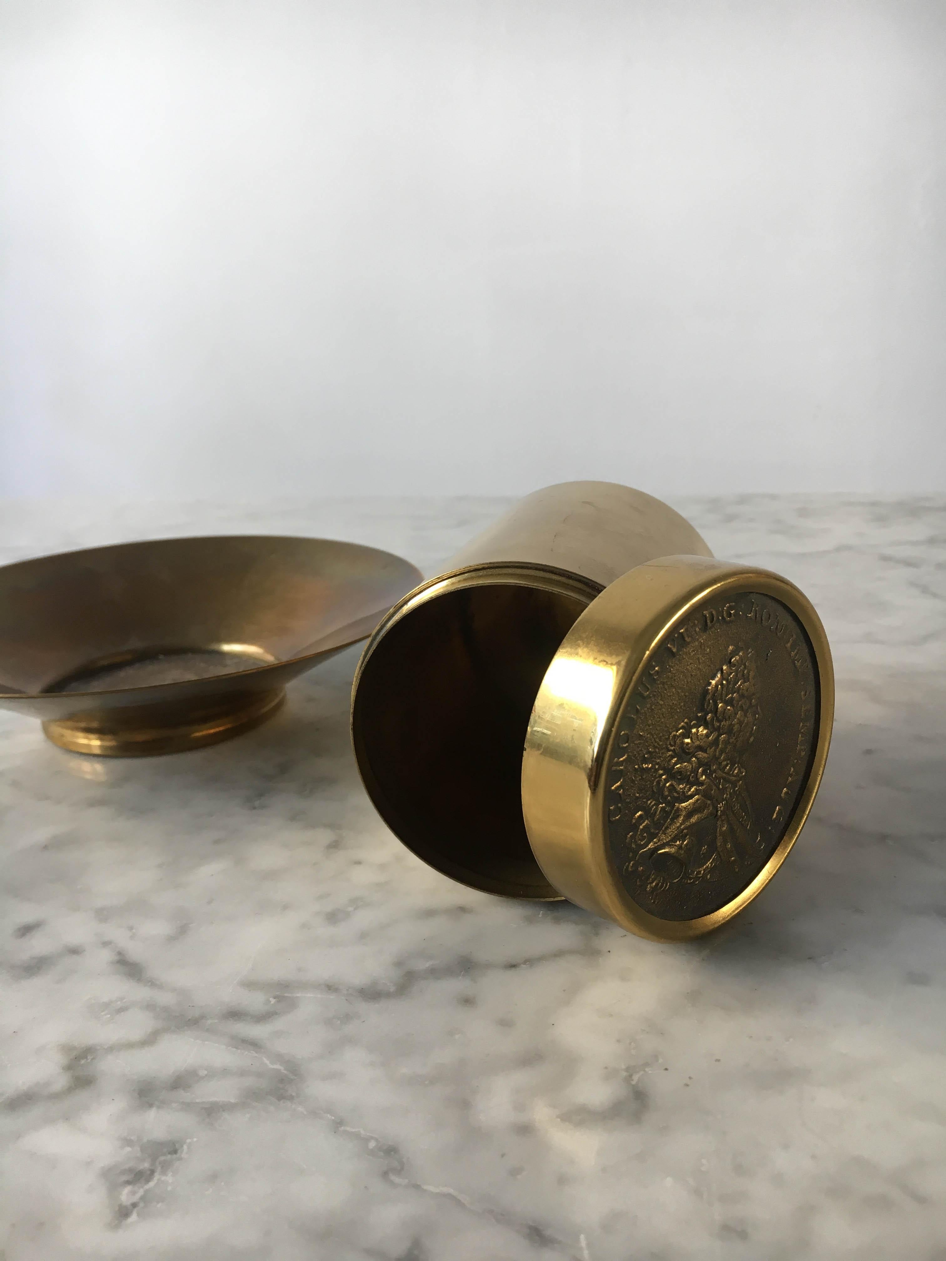 Carl Auböck Cylindrical Brass Pot Cigarette Box and Ashtray, Austria, 1950s For Sale 4