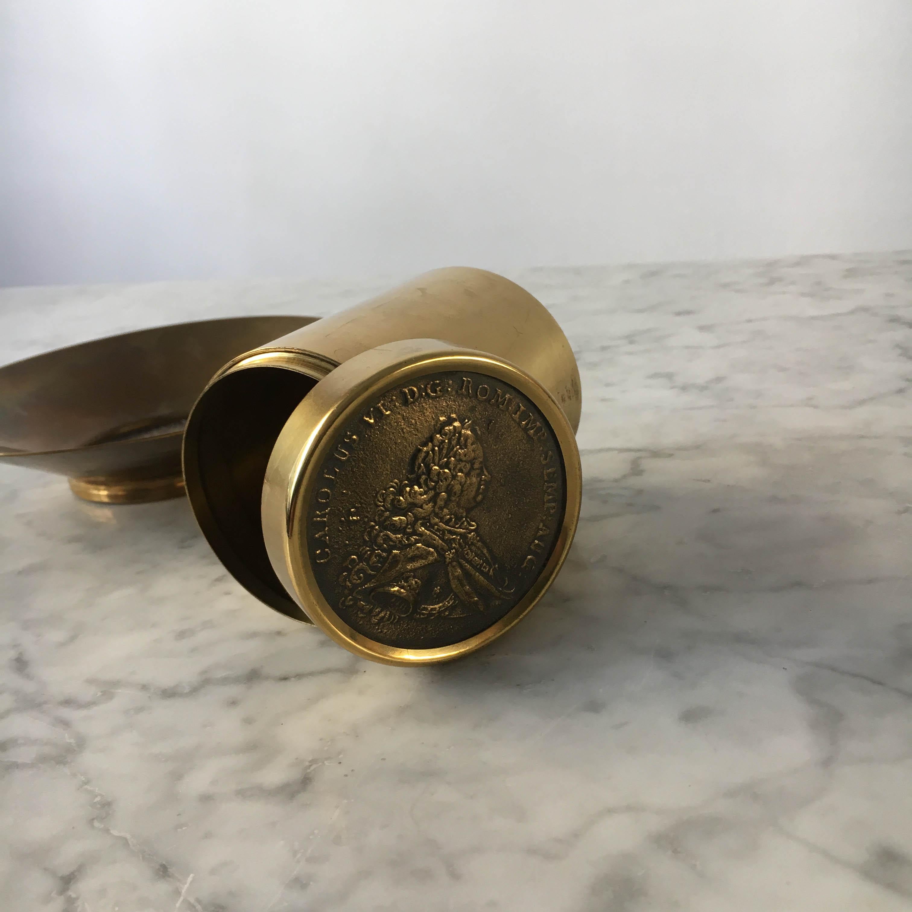 Carl Auböck Cylindrical Brass Pot Cigarette Box and Ashtray, Austria, 1950s For Sale 8