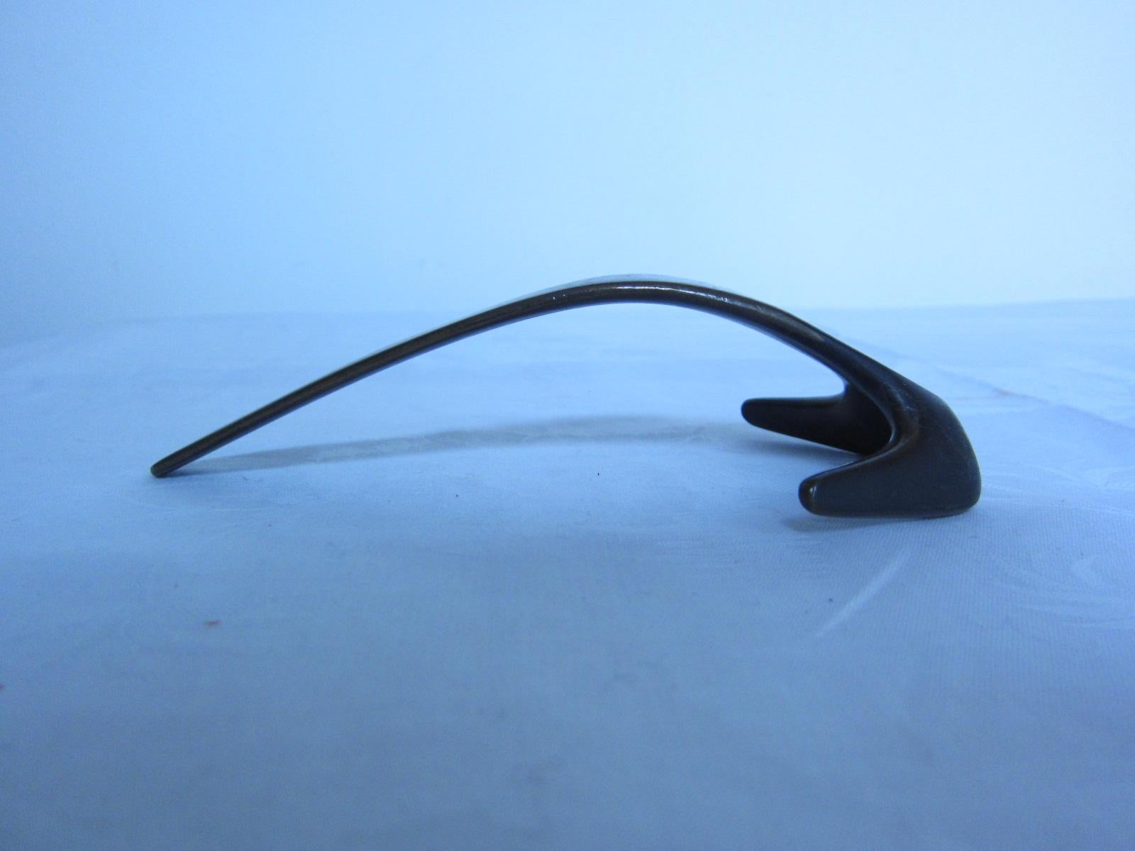 Hand-Crafted Carl Auböck Five Midcentury Patinated Brass Wall Coat Hooks, 1950s, Austria For Sale