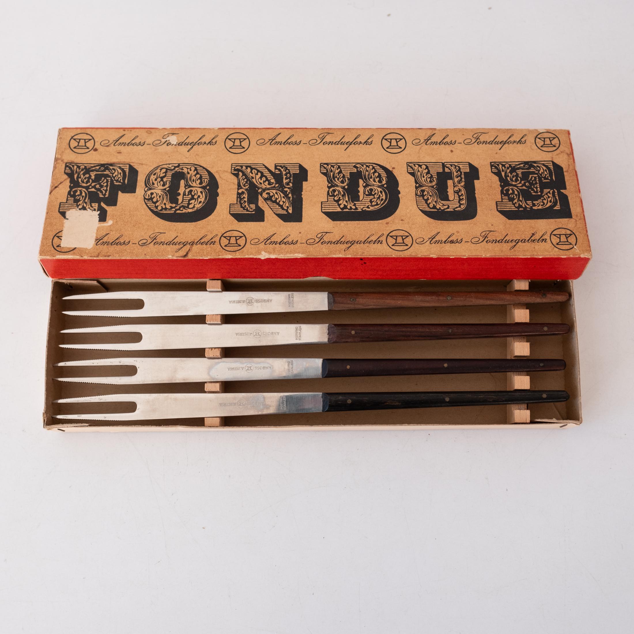 Carl Auböck fondue forks for Amboss. With original box. Made in Austria. Stamped on the forks, 