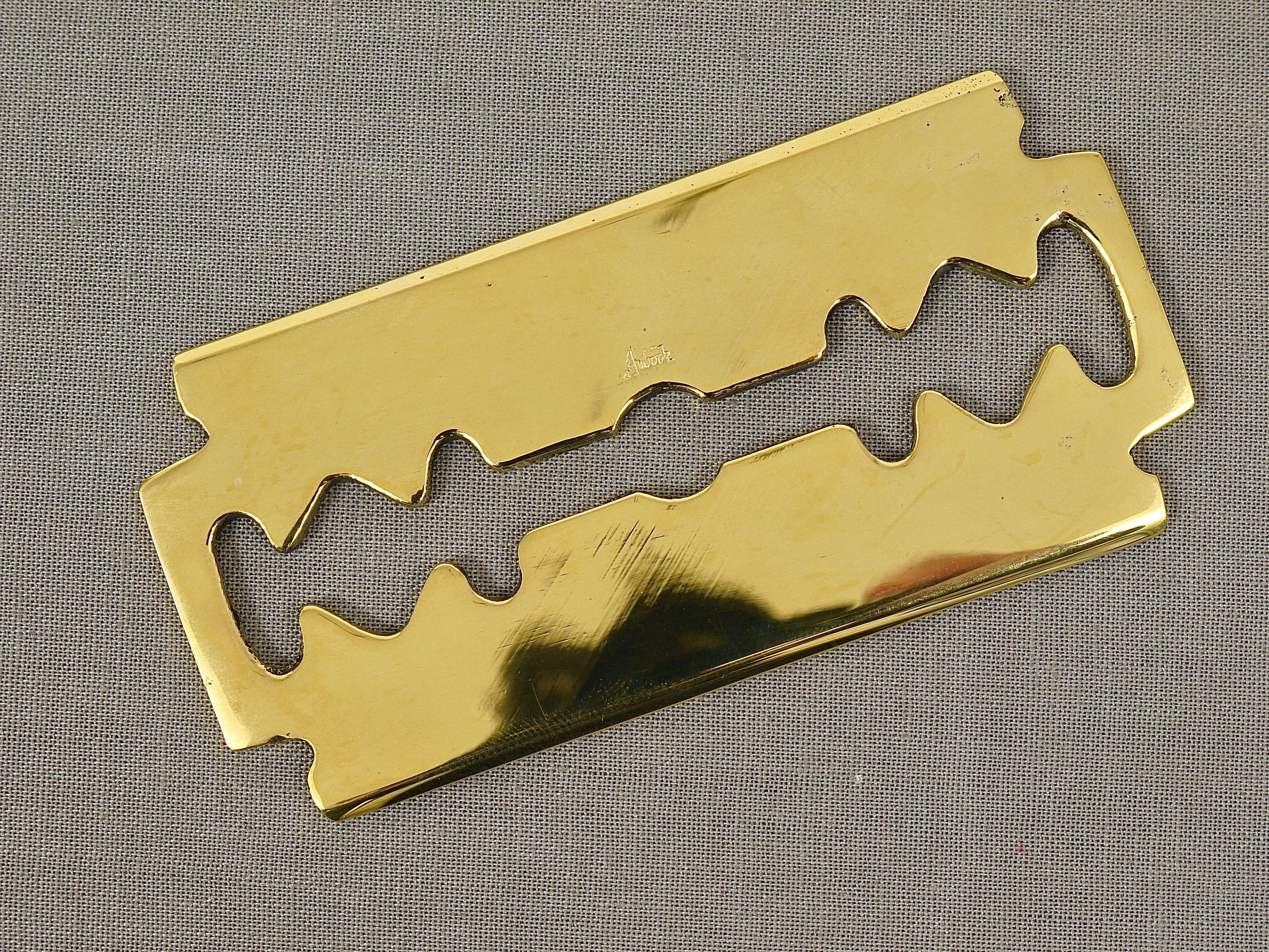 Austrian Carl Auböck Handcrafted Razor Blade Brass Paperweight #5378, Austria For Sale