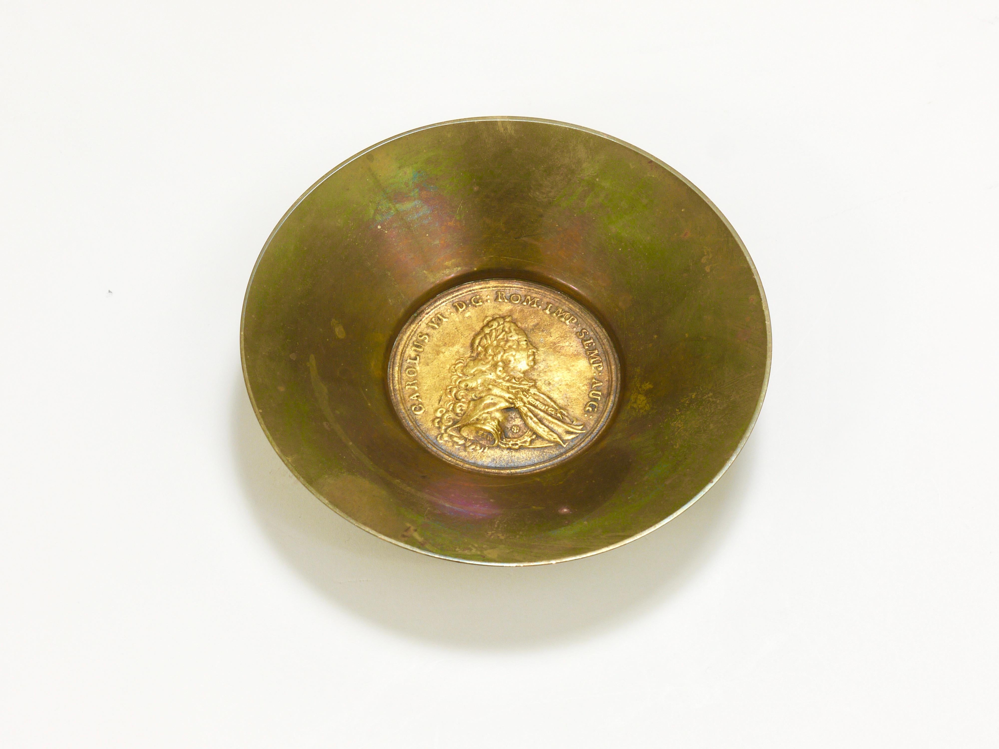 Carl Auböck II  Brass Tray, Bowl, Vide-Poche, Maria Theresia Coin, Austria, 1950 For Sale 5