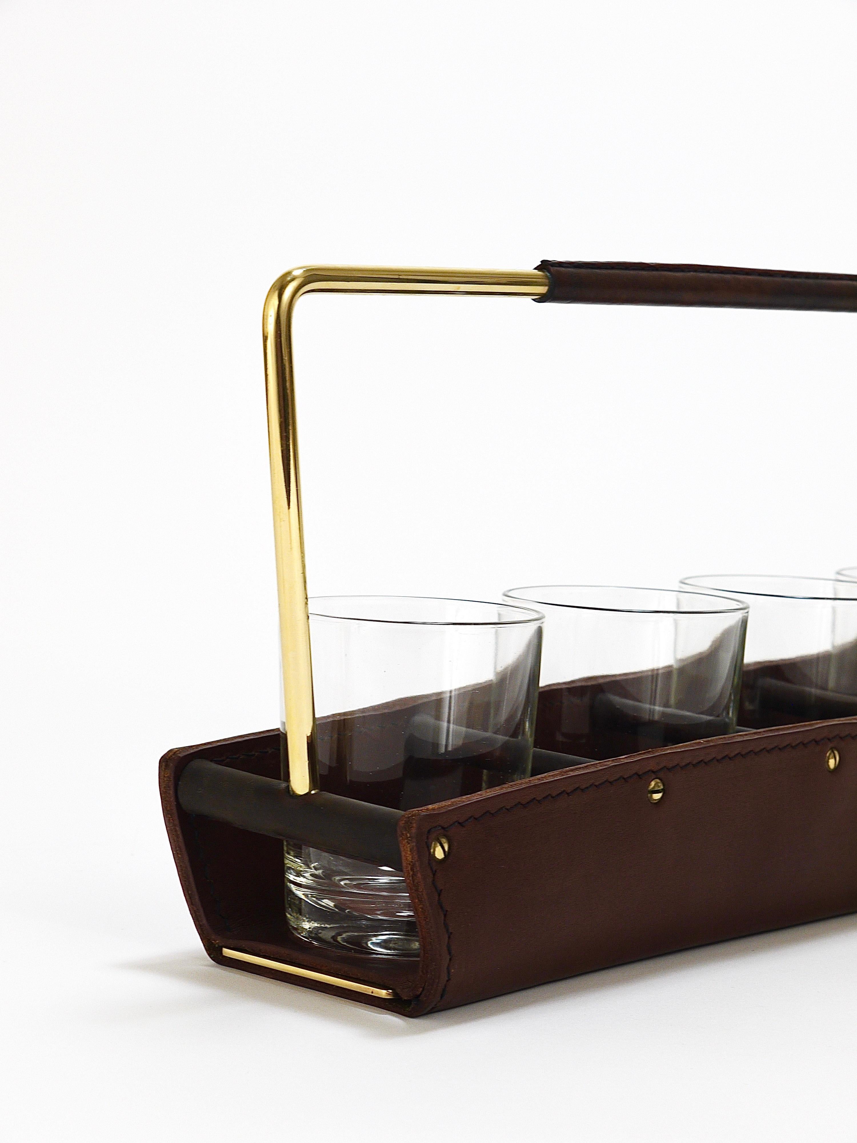 Carl Auböck II Drinking Glass Carrying Rack, Leather & Brass, Austria 1950s In Good Condition For Sale In Vienna, AT