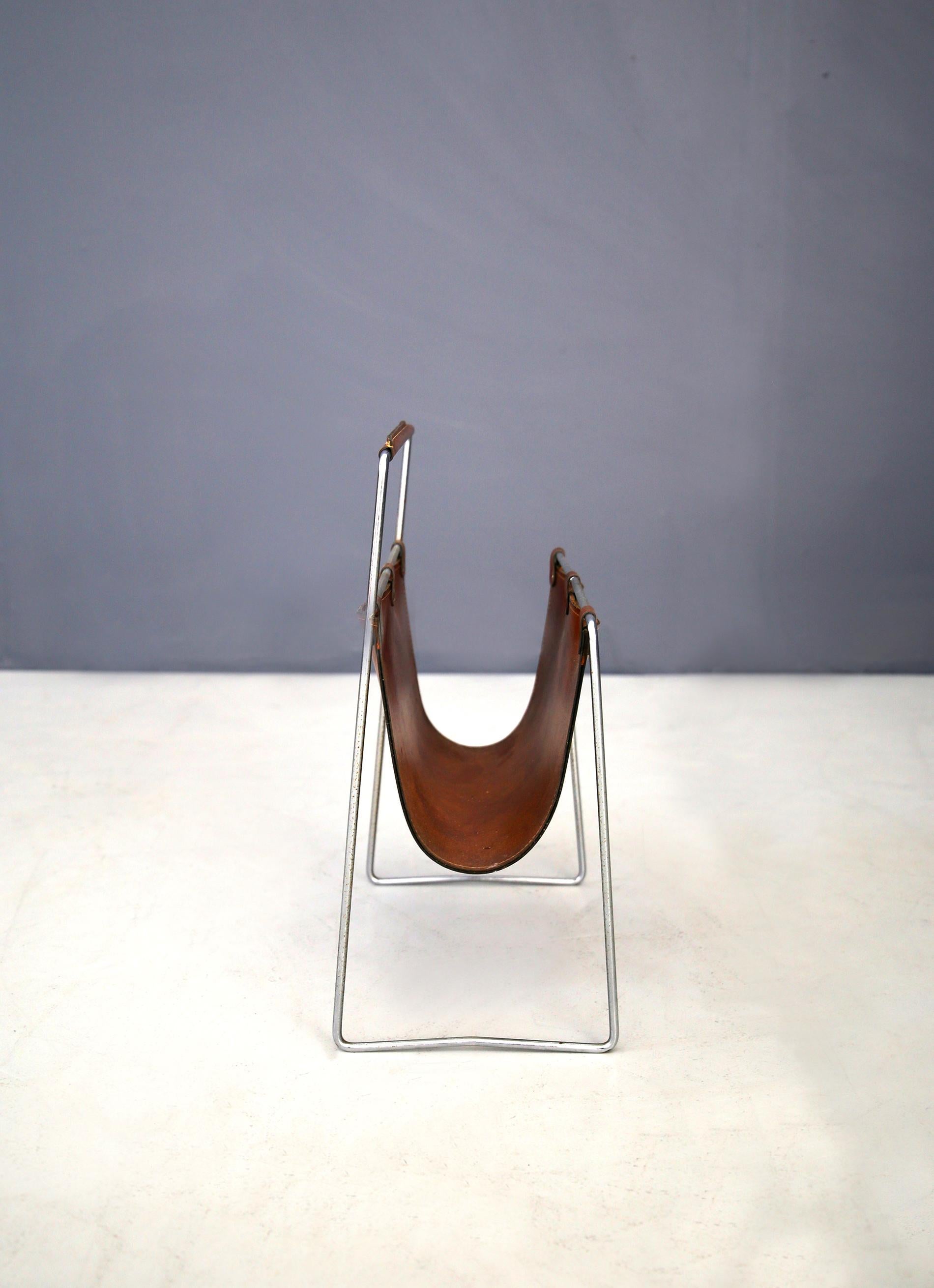 Midcentury Magazine Holder in Leather and Steel, 1950s 2