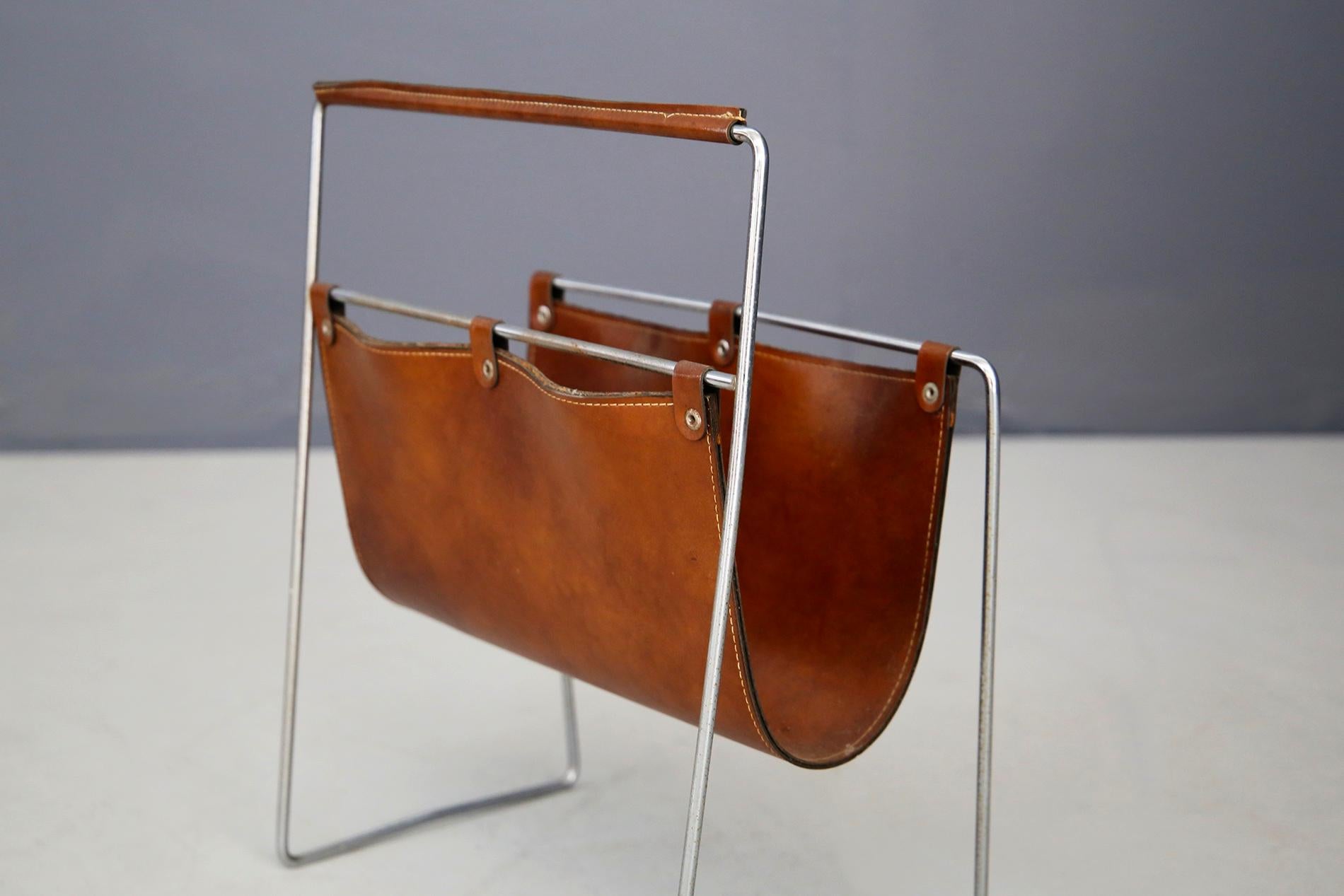 Midcentury Magazine Holder in Leather and Steel, 1950s 3