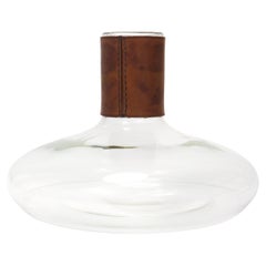 Carafe à vase Carl Aubock II avec couvercle en cuir Brown, milieu du siècle, Autriche, années 1950