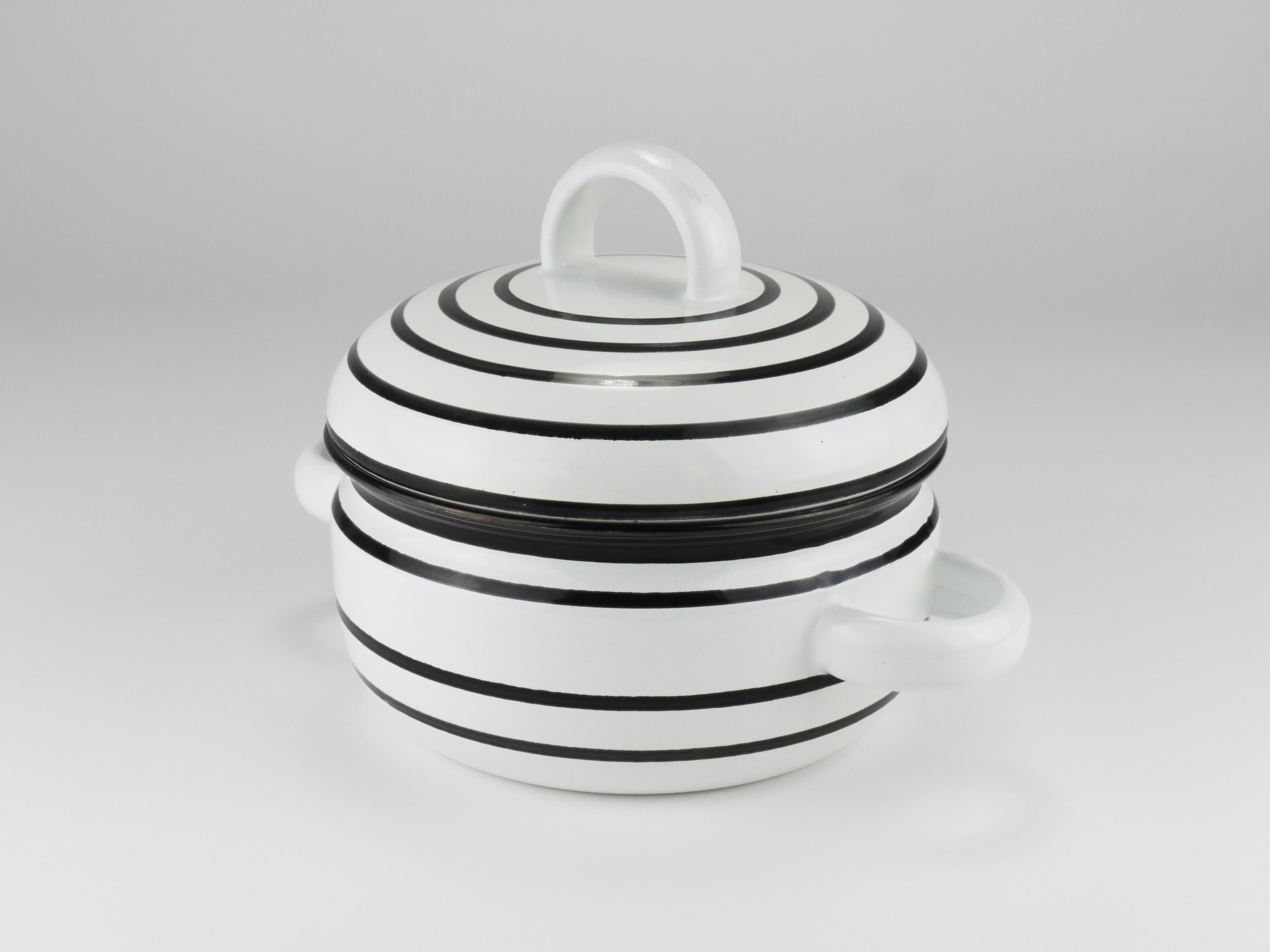 Carl Aubock III Emaillierter Topf 