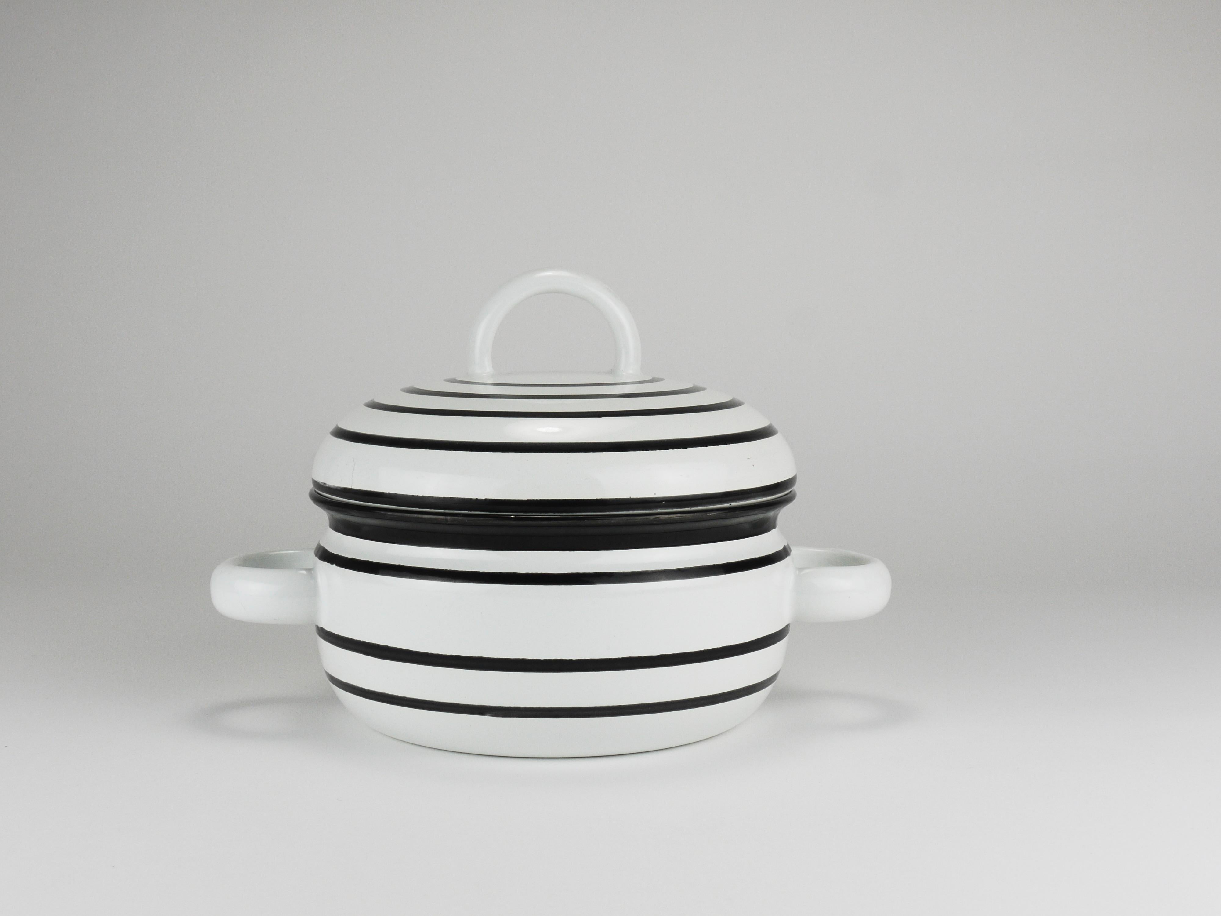 Carl Aubock III Emaillierter Topf 