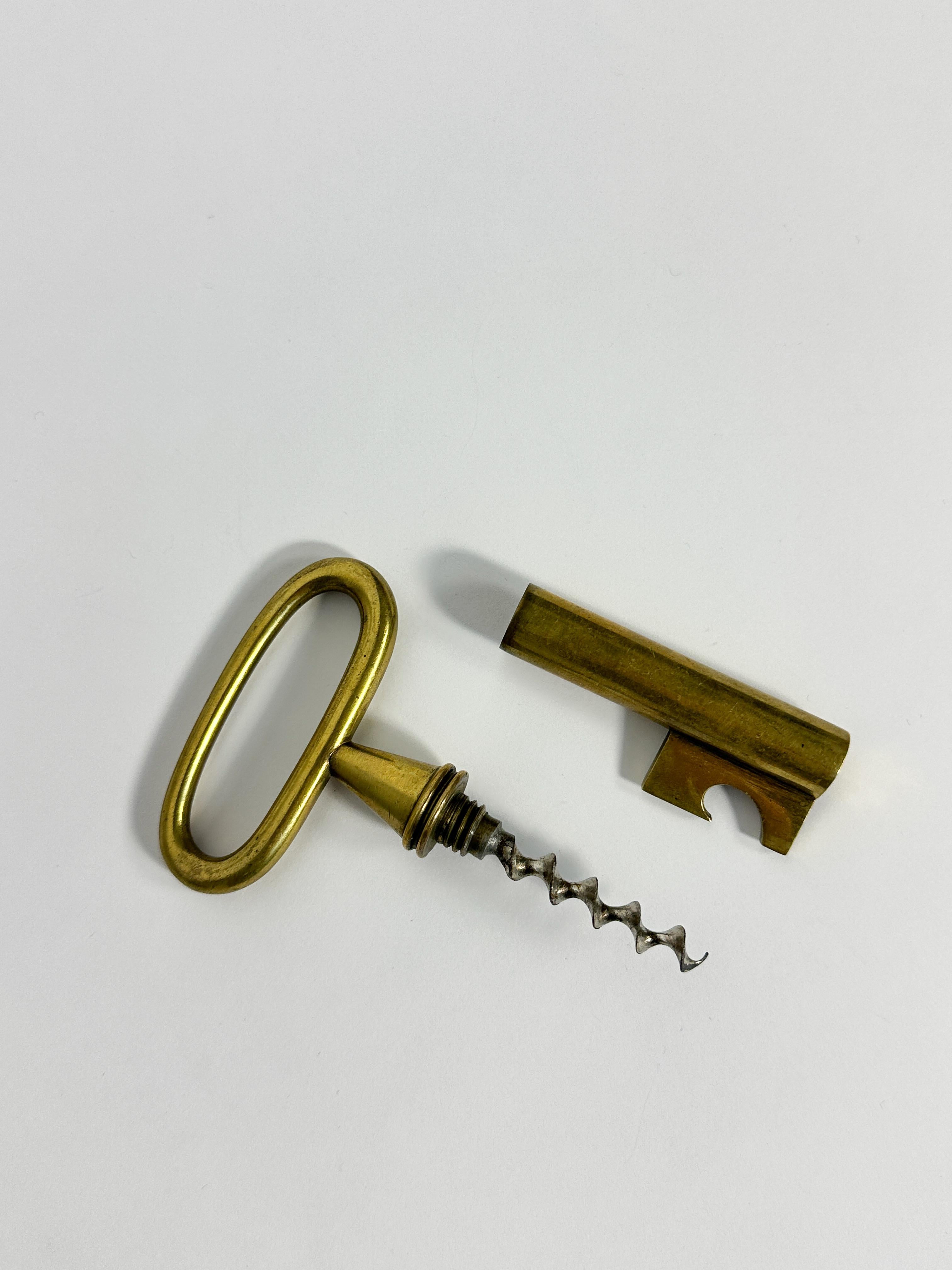 Carl Auböck Schlüssel-Flaschenöffner Messing Korkenzieher Österreich Werkstatt Auböck 1950er Jahre (Moderne der Mitte des Jahrhunderts) im Angebot