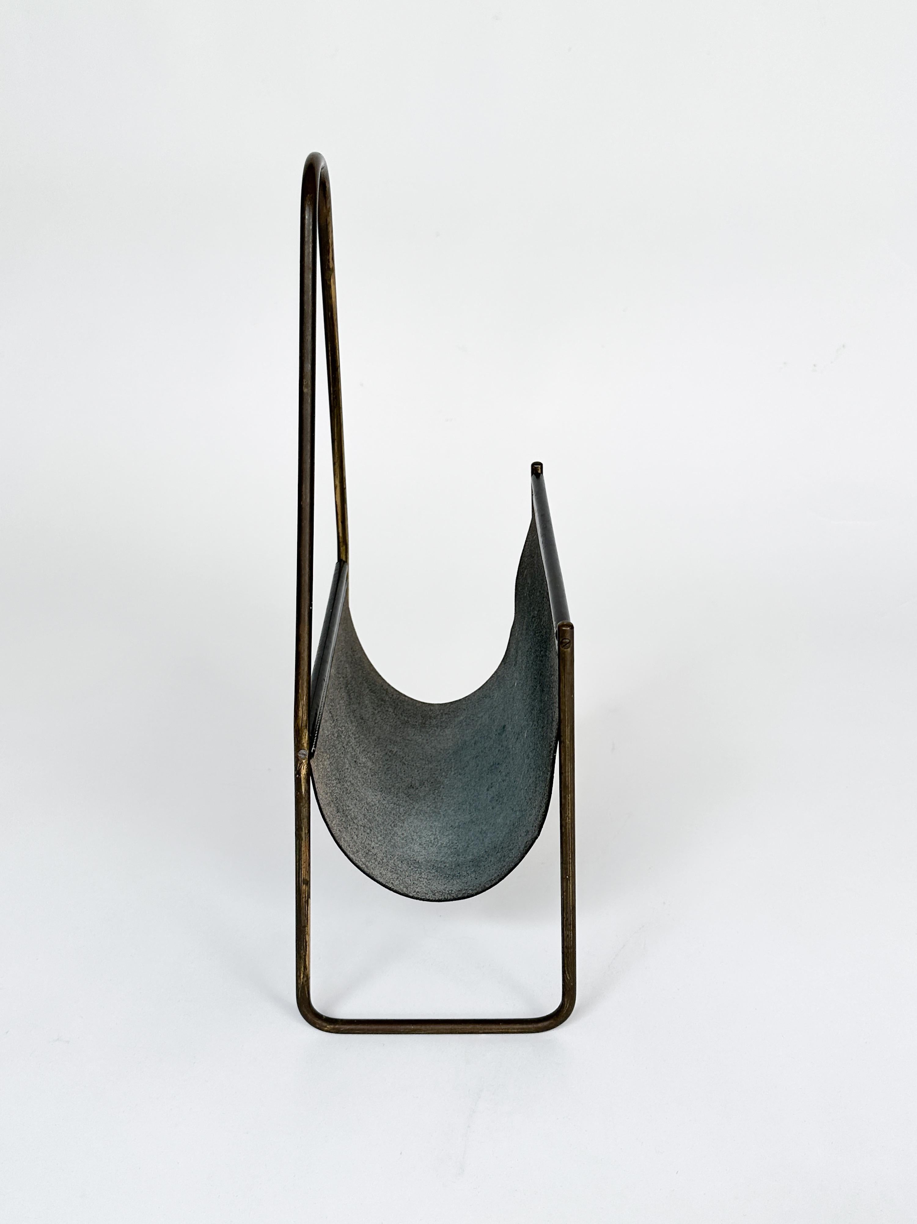 Carl Auböck Portariviste Portaoggetti Ottone e Pelle 1950s In condizioni buone in vendita a Basel, BS