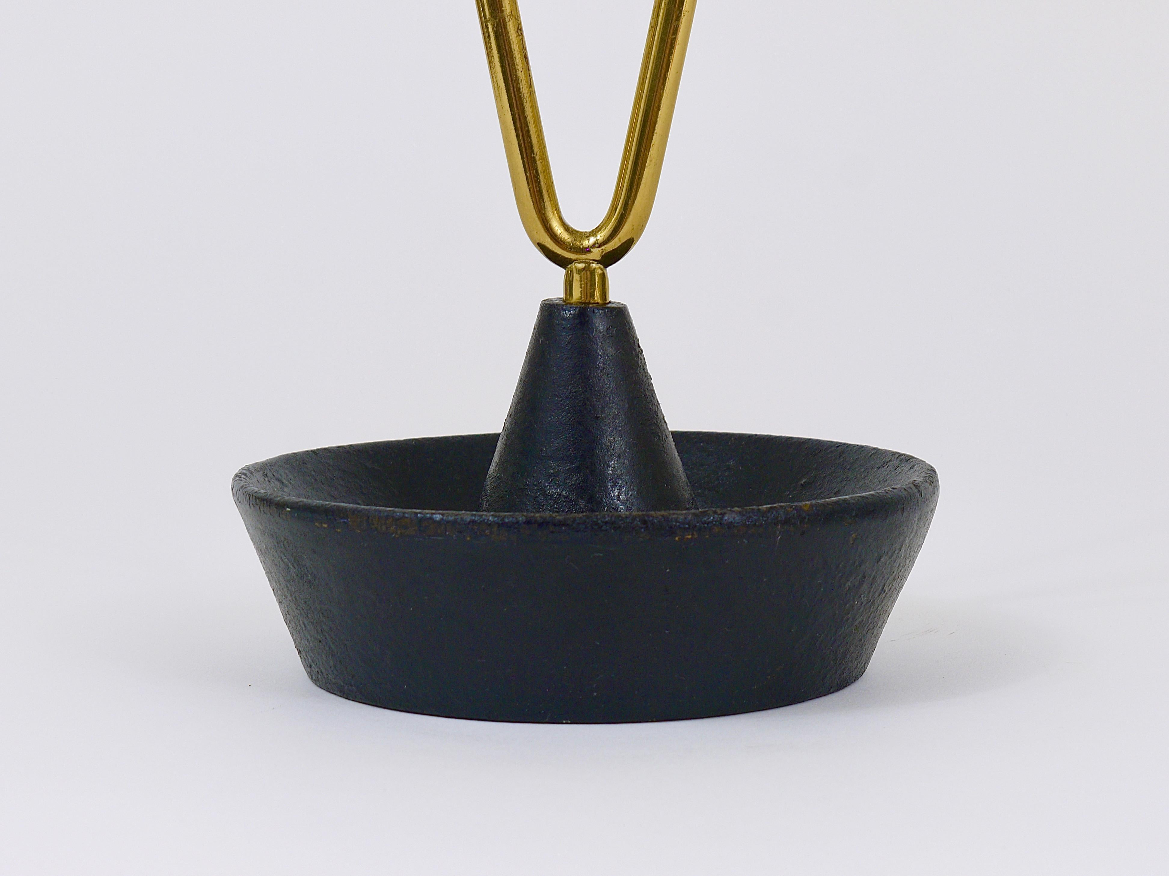 Carl Auböck Mid-Century Brass and Cast Iron Umbrella Stand, Austria, 1950s In Good Condition For Sale In Vienna, AT