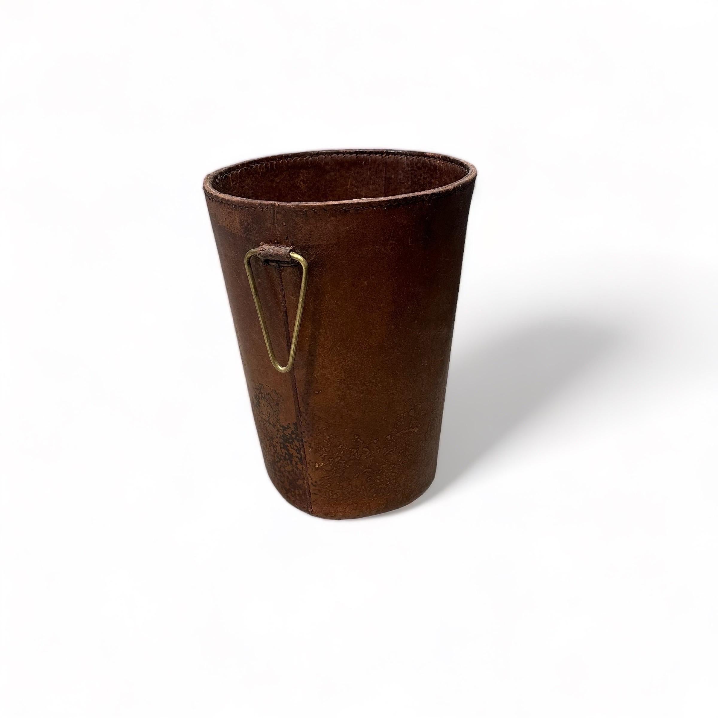 Mid-Century Modern Carl Auböck Mid-Century Patinated Leather Paper Basket, Austria, 1950s For Sale