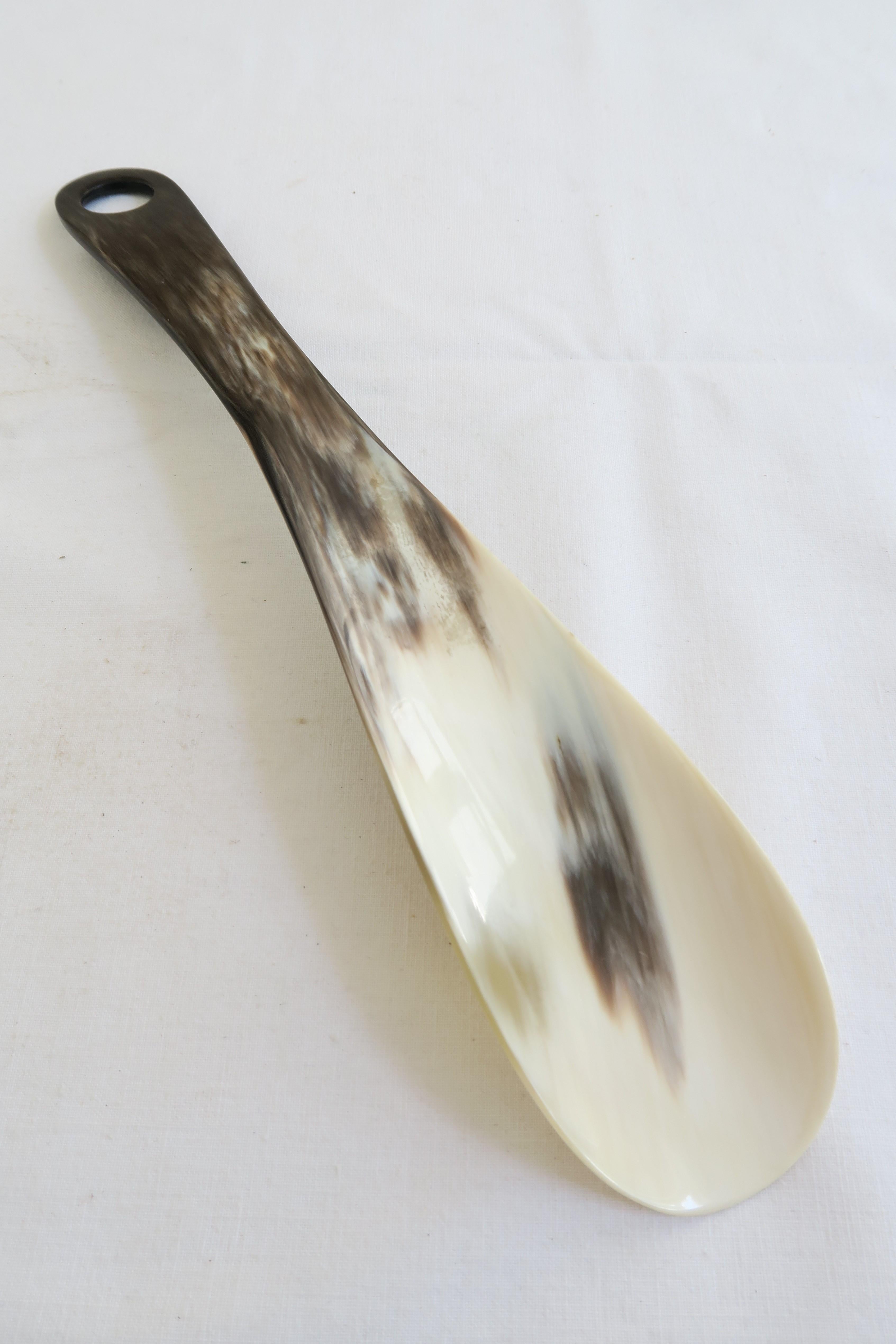 Carl Auböck Mid-Century Shoehorn Made from Horn In Excellent Condition For Sale In Vienna, AT