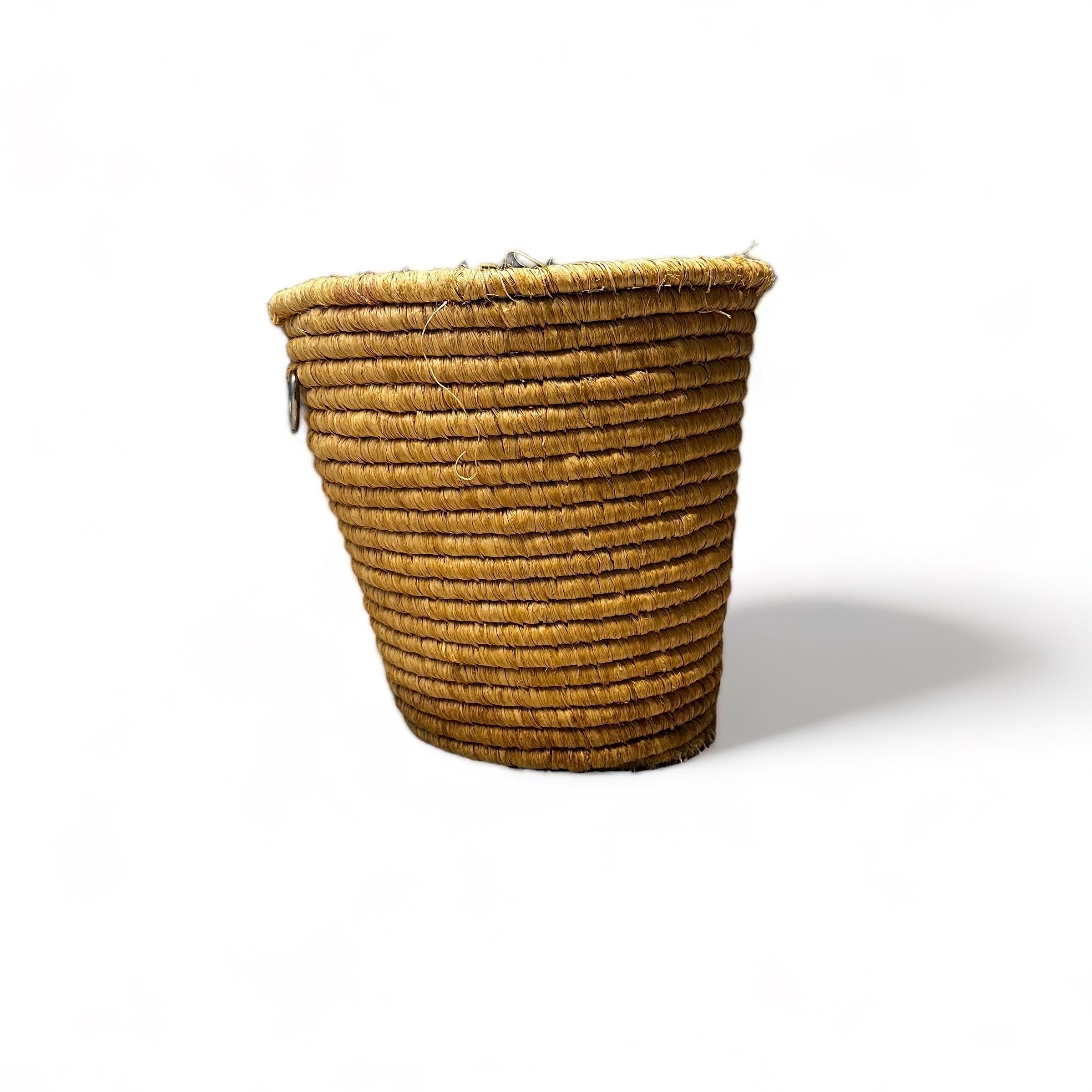 Carl Auböck Mid-Century Woven Paper Basket, Austria, 1950s In Good Condition For Sale In Vienna, AT