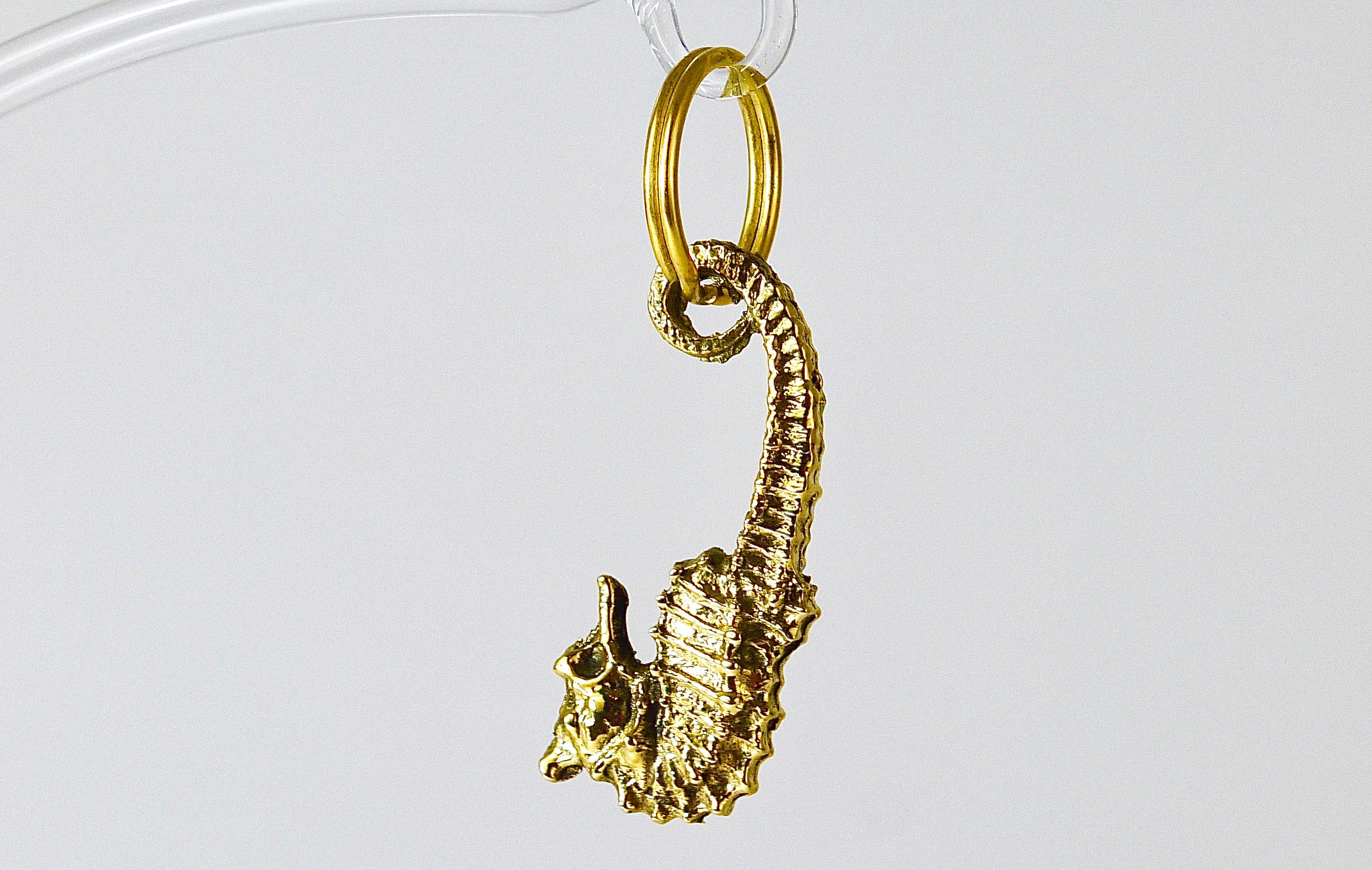 20th Century Carl Auböck Midcentury Brass Seahorse Handmade Key Ring Chain Holder For Sale