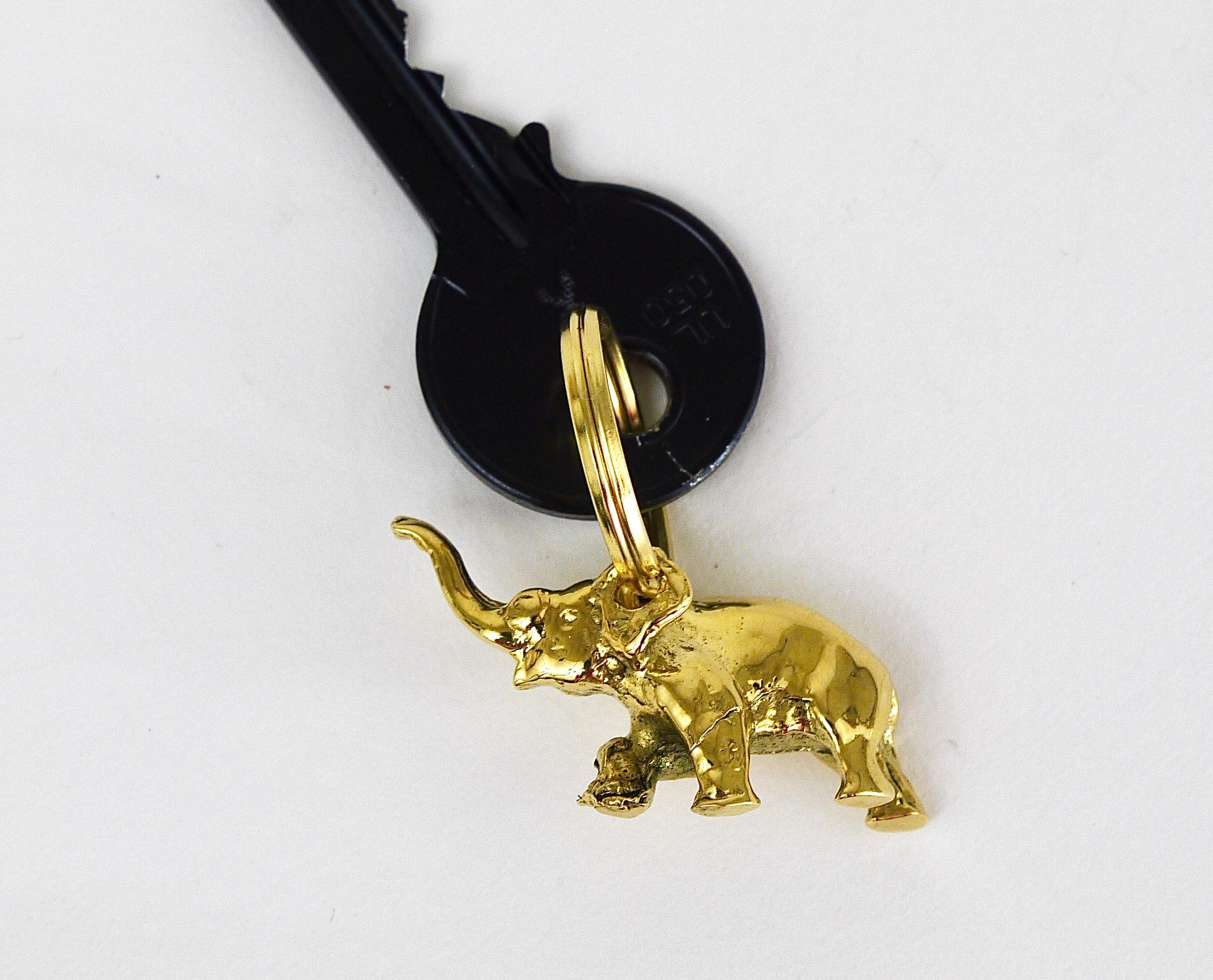 Carl Auböck Midcentury Elephant Handmade Brass Figurine Key Ring Chain Holder For Sale 2