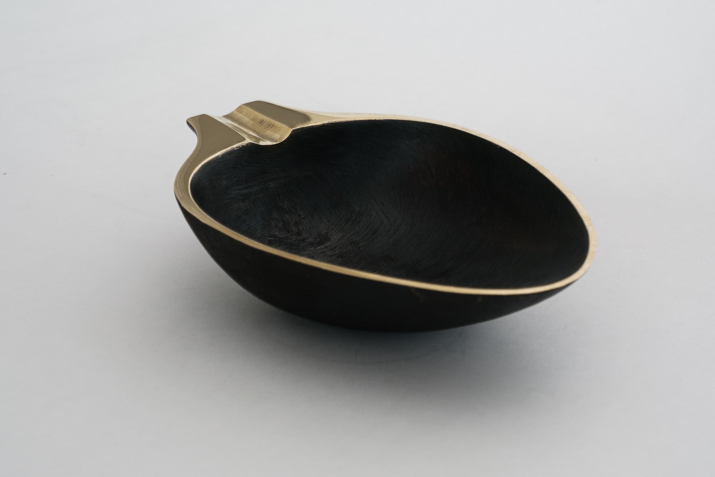 Carl Auböck Model #3548 Patinated Brass Bowl For Sale 4