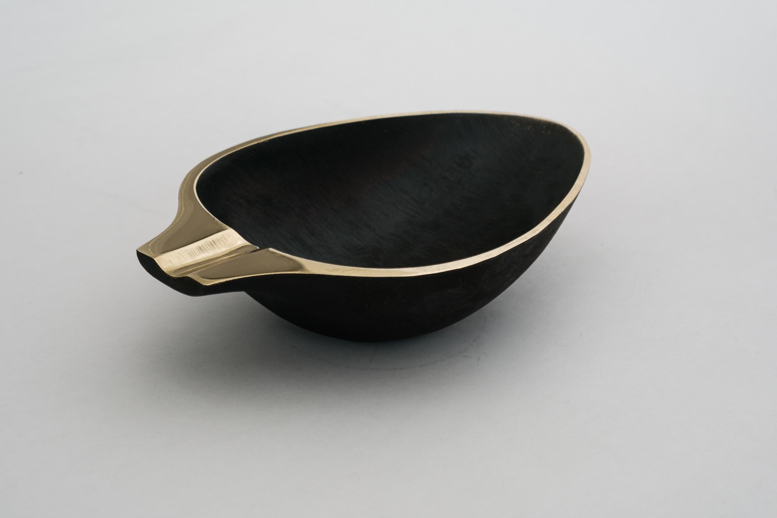 Carl Auböck Model #3548 Patinated Brass Bowl For Sale 6