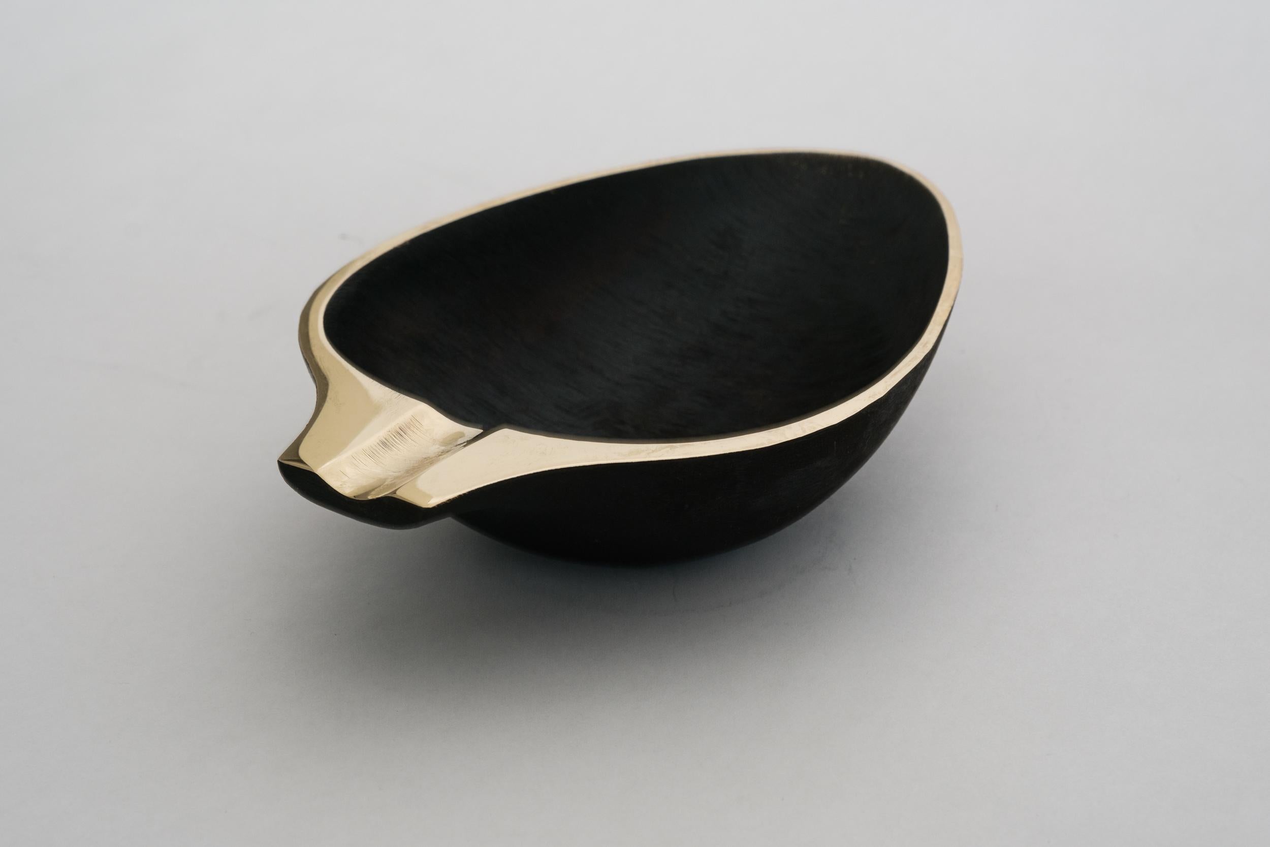 Carl Auböck Model #3548 Patinated Brass Bowl For Sale 7