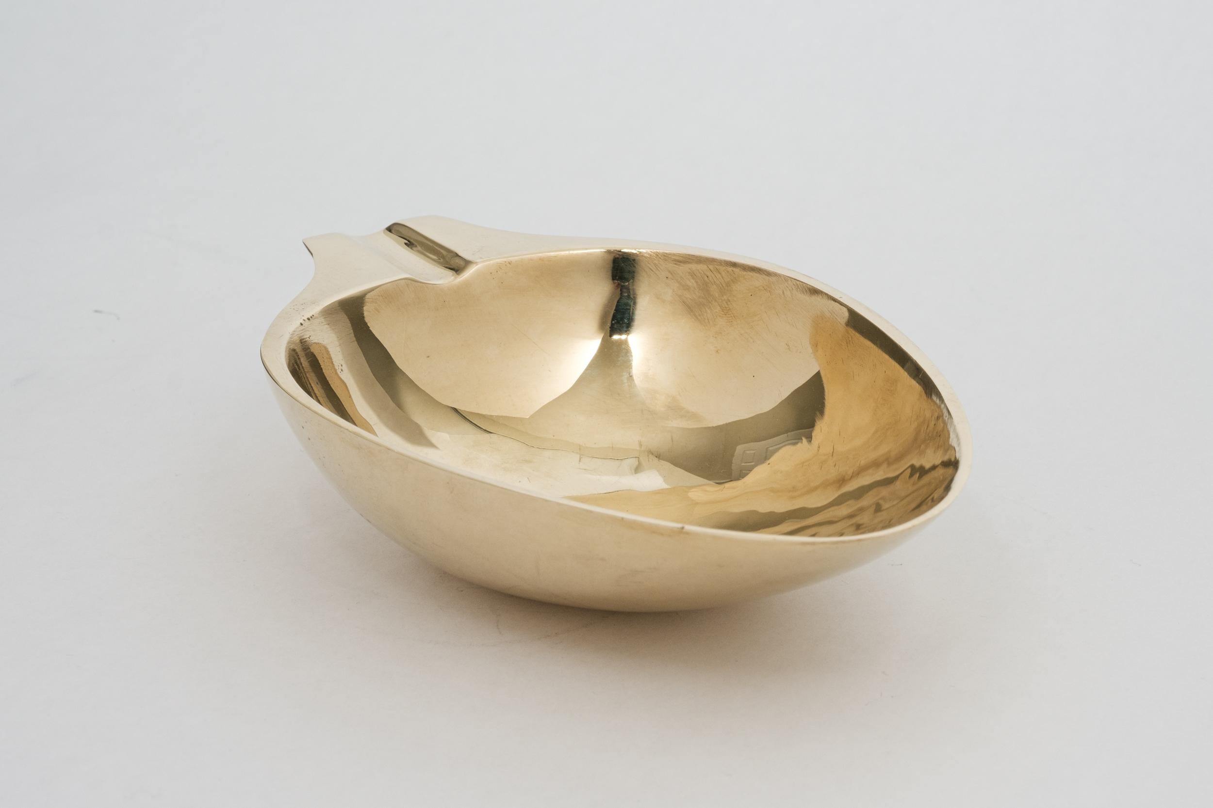 Carl Auböck Model #3548 Polished Brass Bowl For Sale 4
