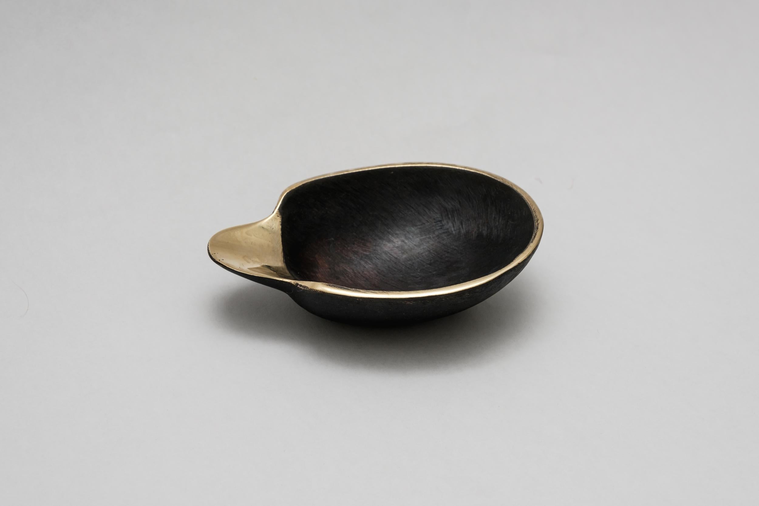 Carl Auböck Model #3599 Patinated Brass Bowl For Sale 10