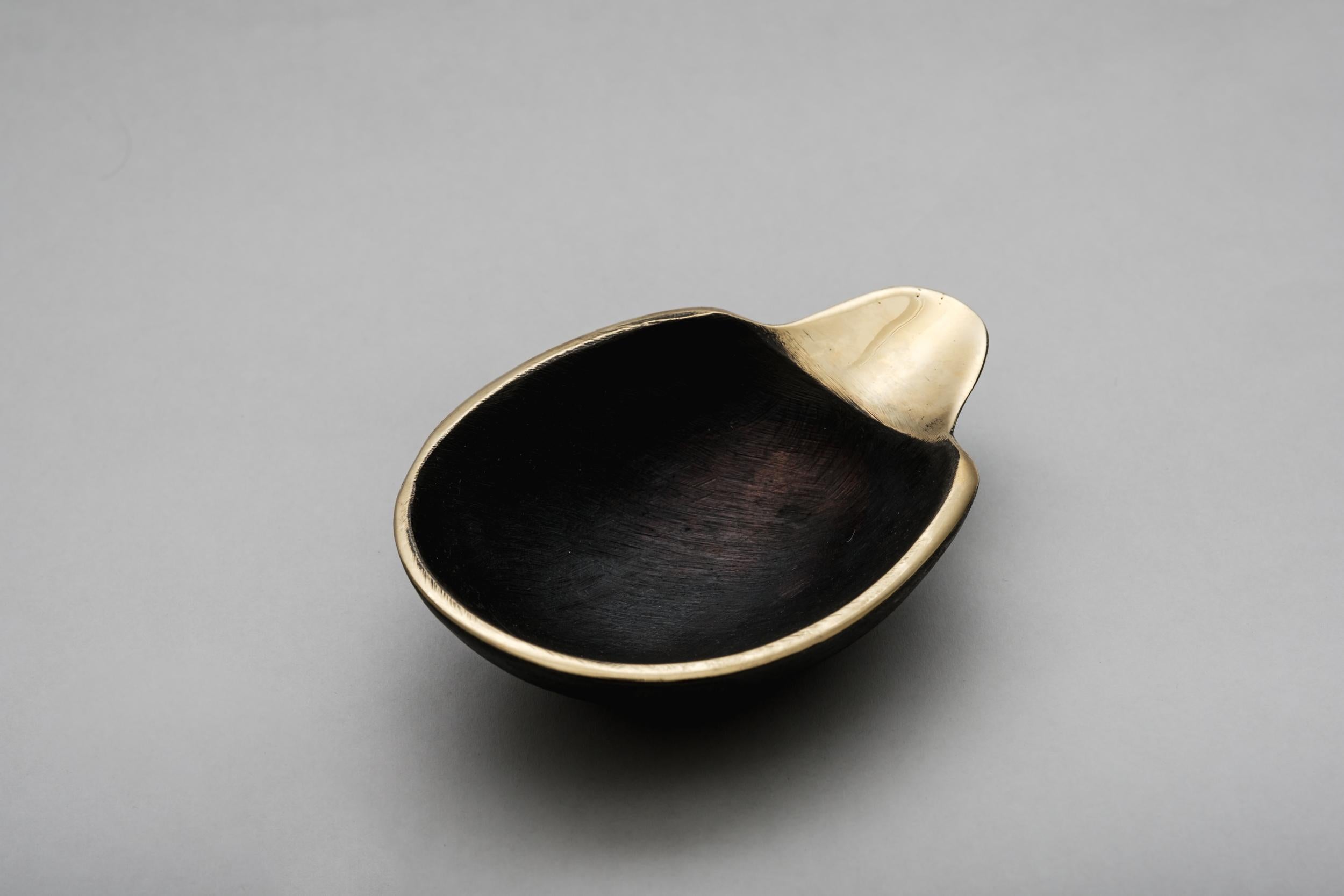 Carl Auböck Model #3599 Patinated Brass Bowl For Sale 2