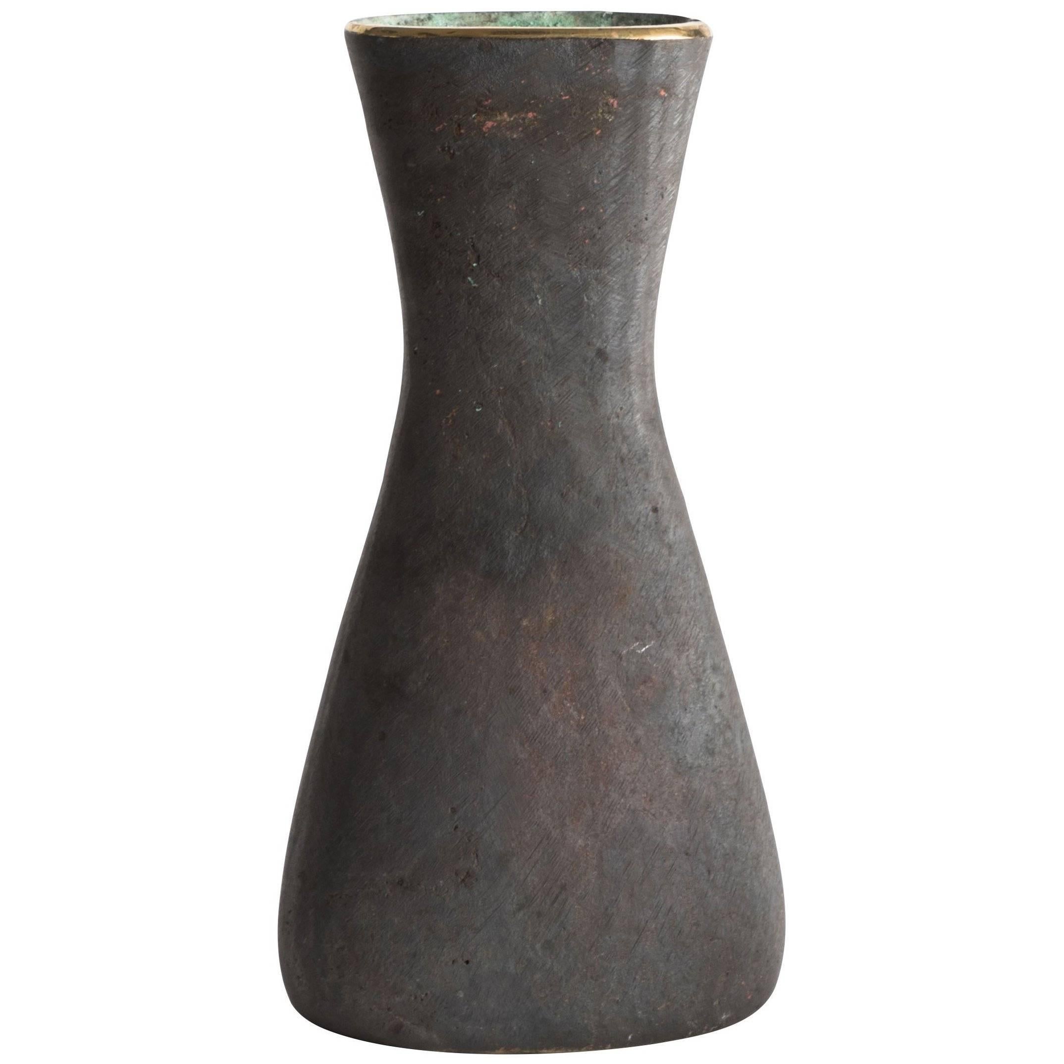 Carl Auböck Model #3794 'Aorta' Brass Vase For Sale 6
