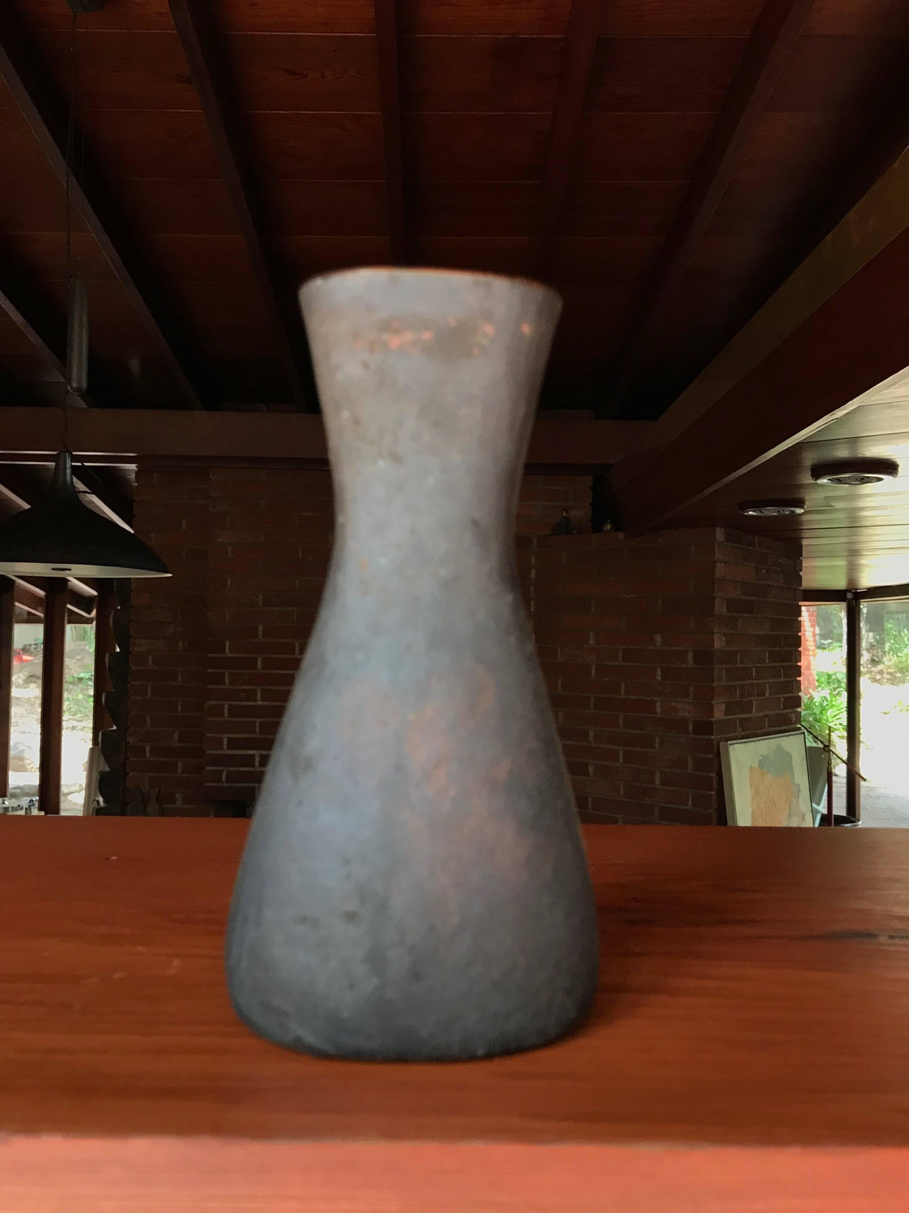 Carl Auböck Model #3794 'Aorta' Brass Vase For Sale 11