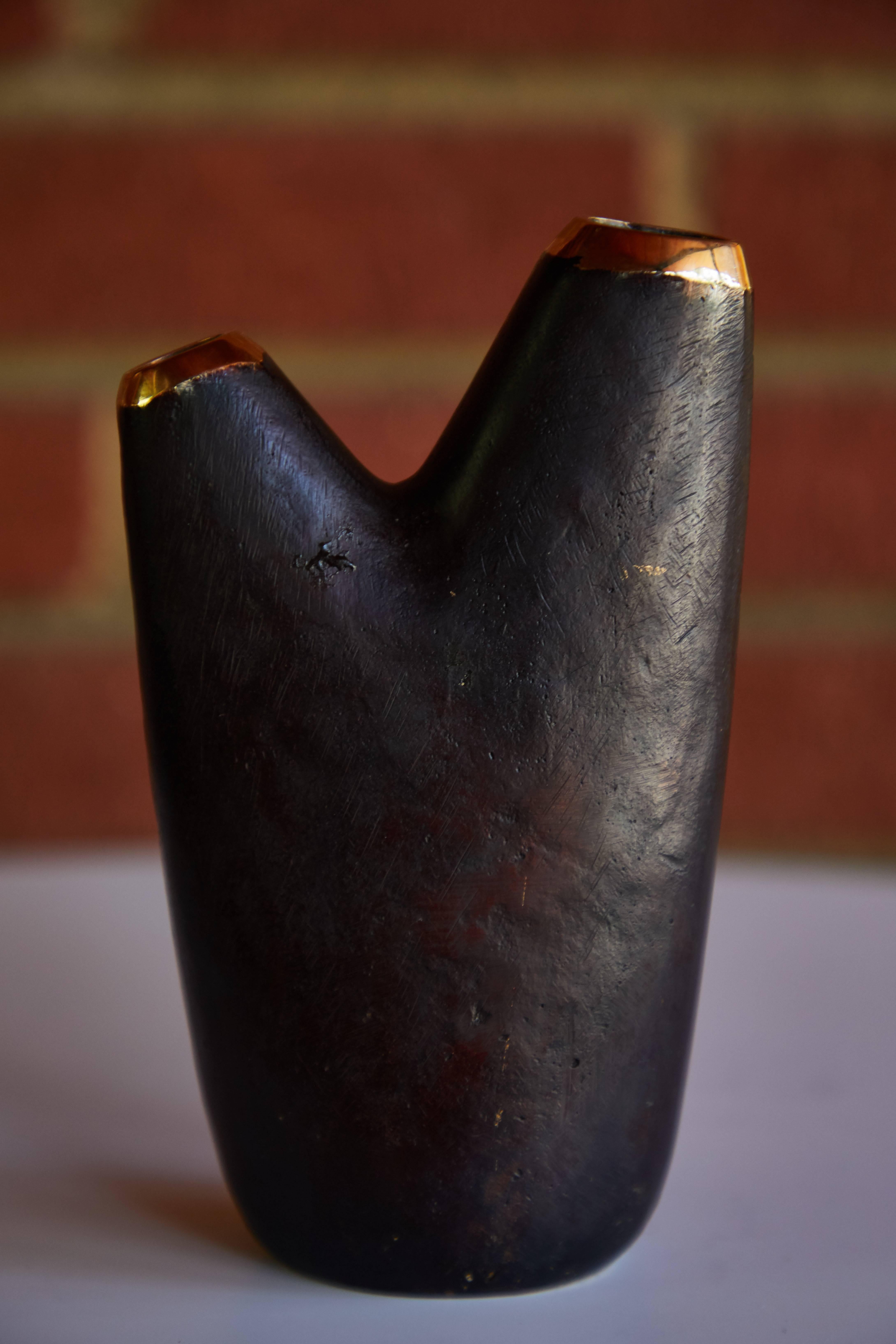 Mid-Century Modern Carl Auböck Model #3794 'Aorta' Brass Vase For Sale