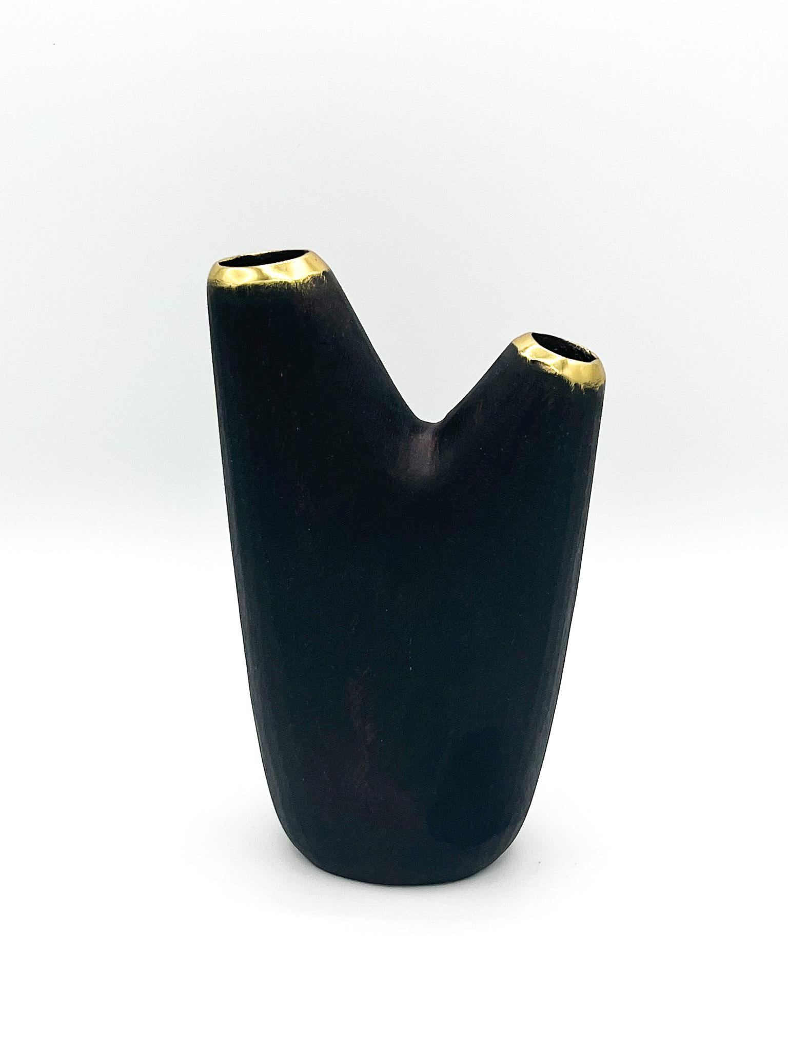 Austrian Carl Auböck Model #3794 'Aorta' Brass Vase For Sale